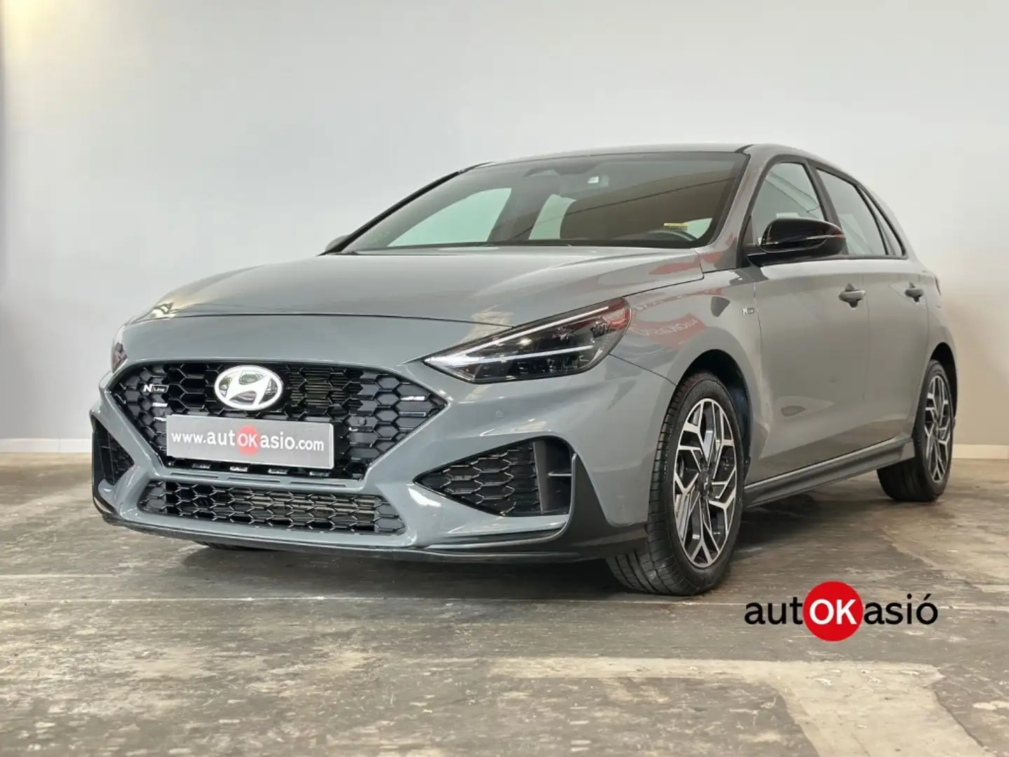 Hyundai i30 1.0 TGDI N Line 100 Gris - 1