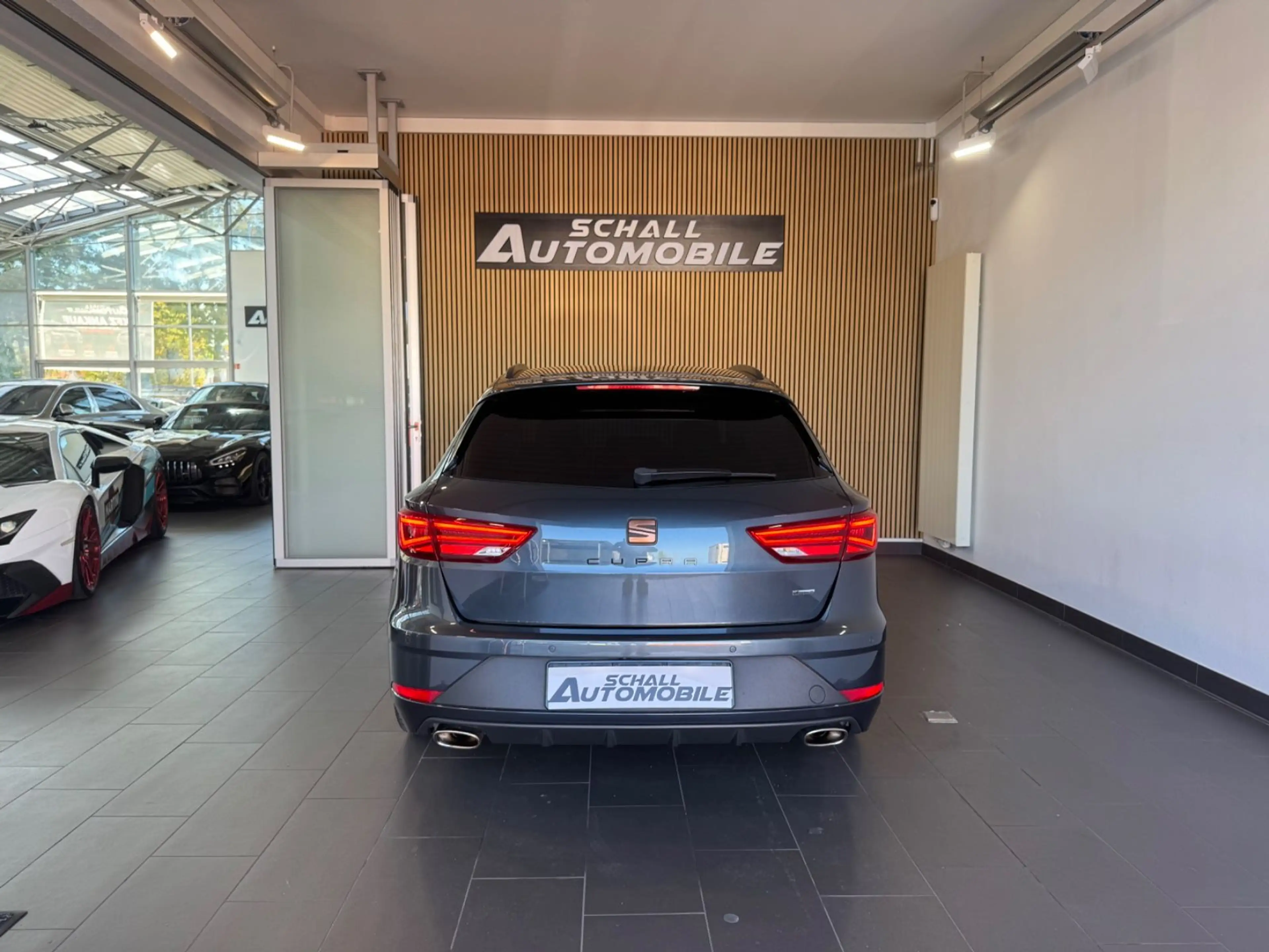 CUPRA Leon LEON ST 300 4Drive *ACC/VIRTUAL/PANO/KAMERA/LED* — photo 8