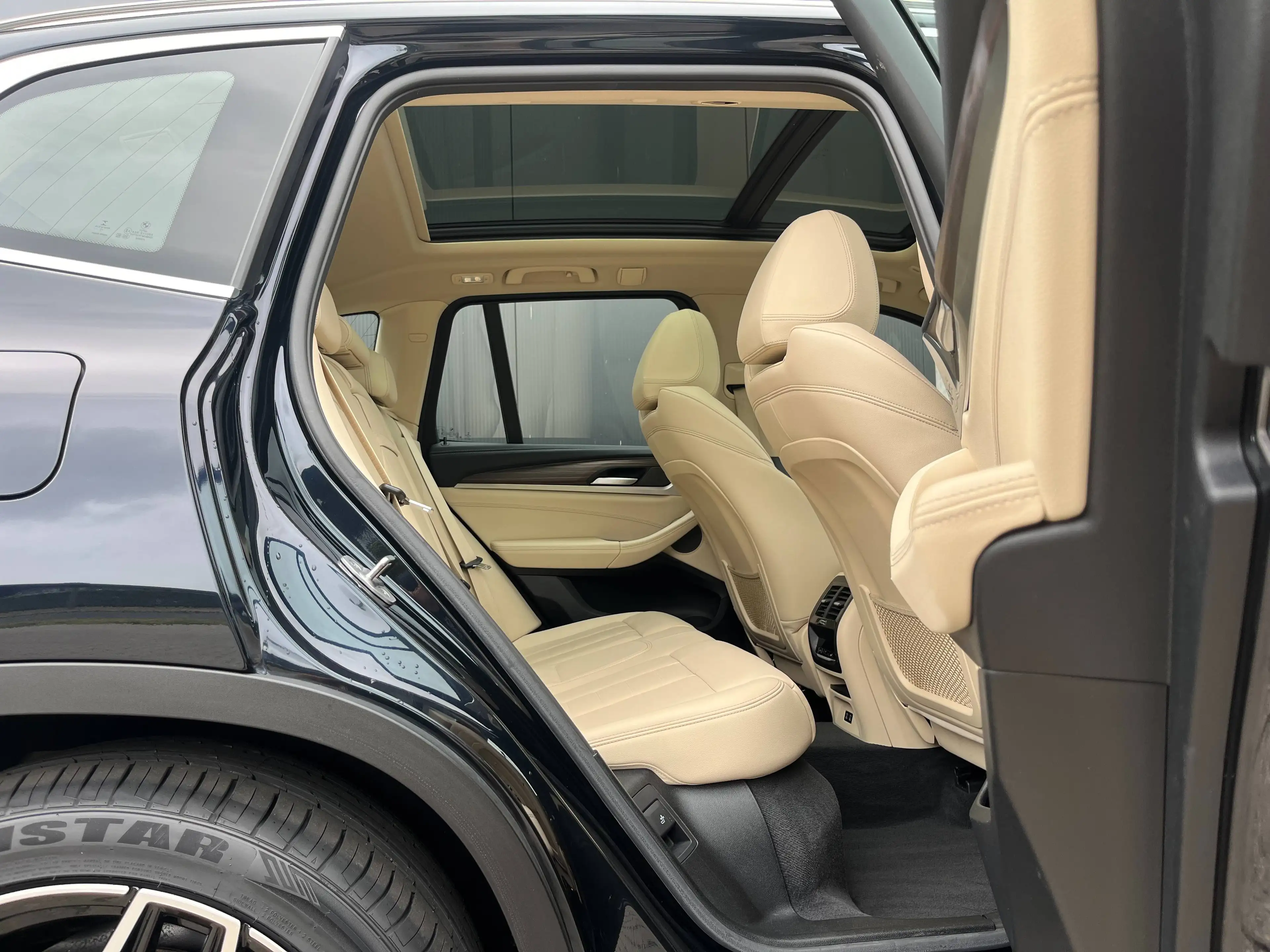 BMW iX3 iX3 74 kWh Panodak/Leder/Sportzetels/HUD/360'CAM/Trekhaak/SOH99.2% — photo 13