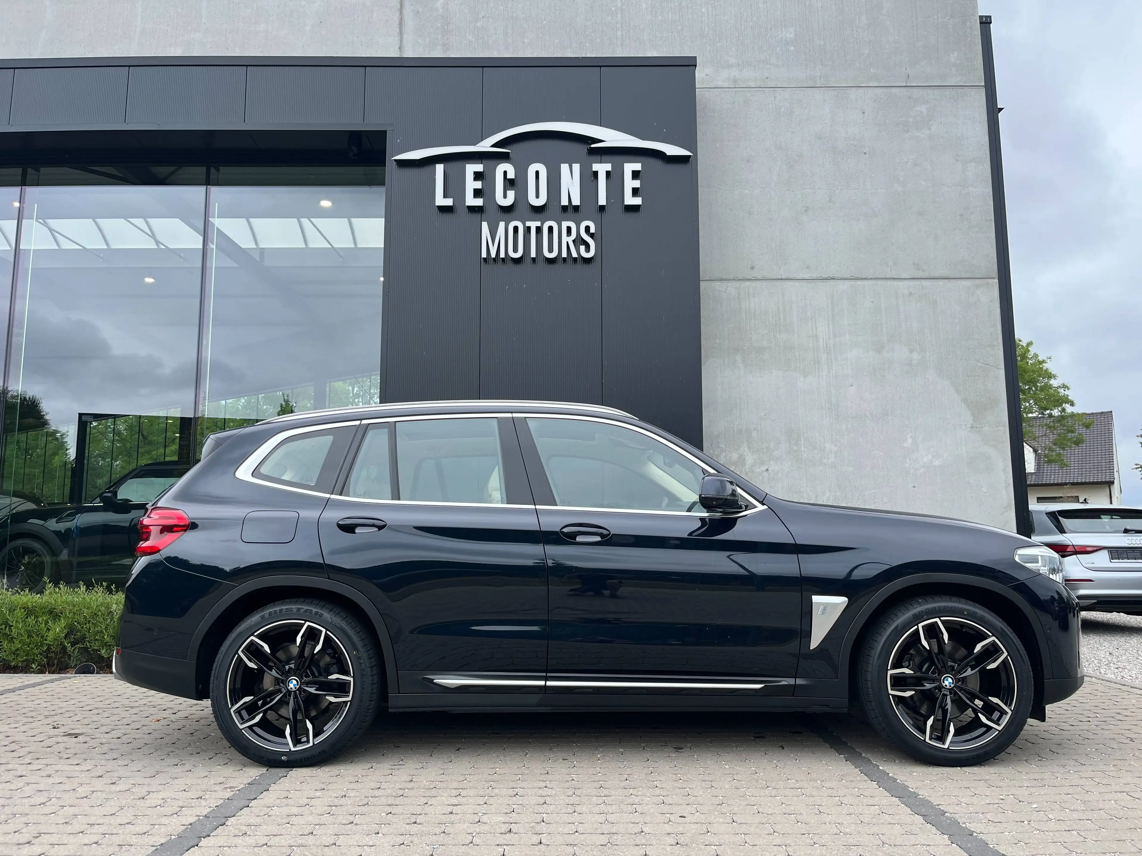 BMW iX3 iX3 74 kWh Panodak/Leder/Sportzetels/HUD/360'CAM/Trekhaak/SOH99.2% — photo 8