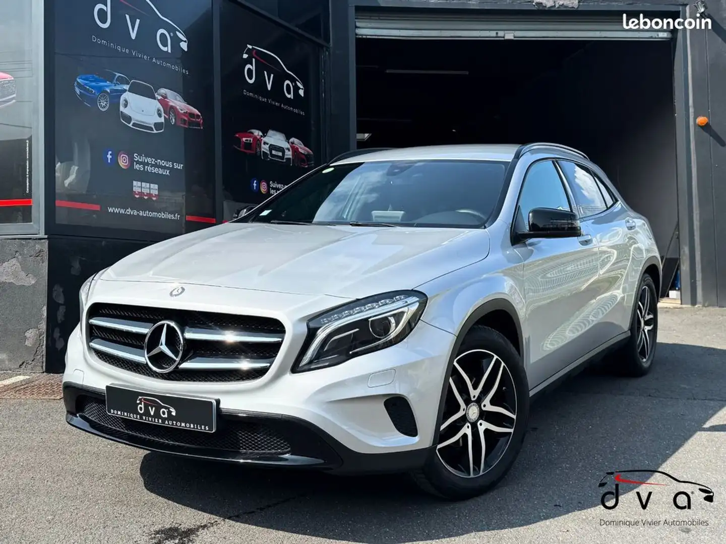 Mercedes-Benz GLA 220 Classe Mercedes 220d 177 ch 7G-DCT Sensation Šedá - 1