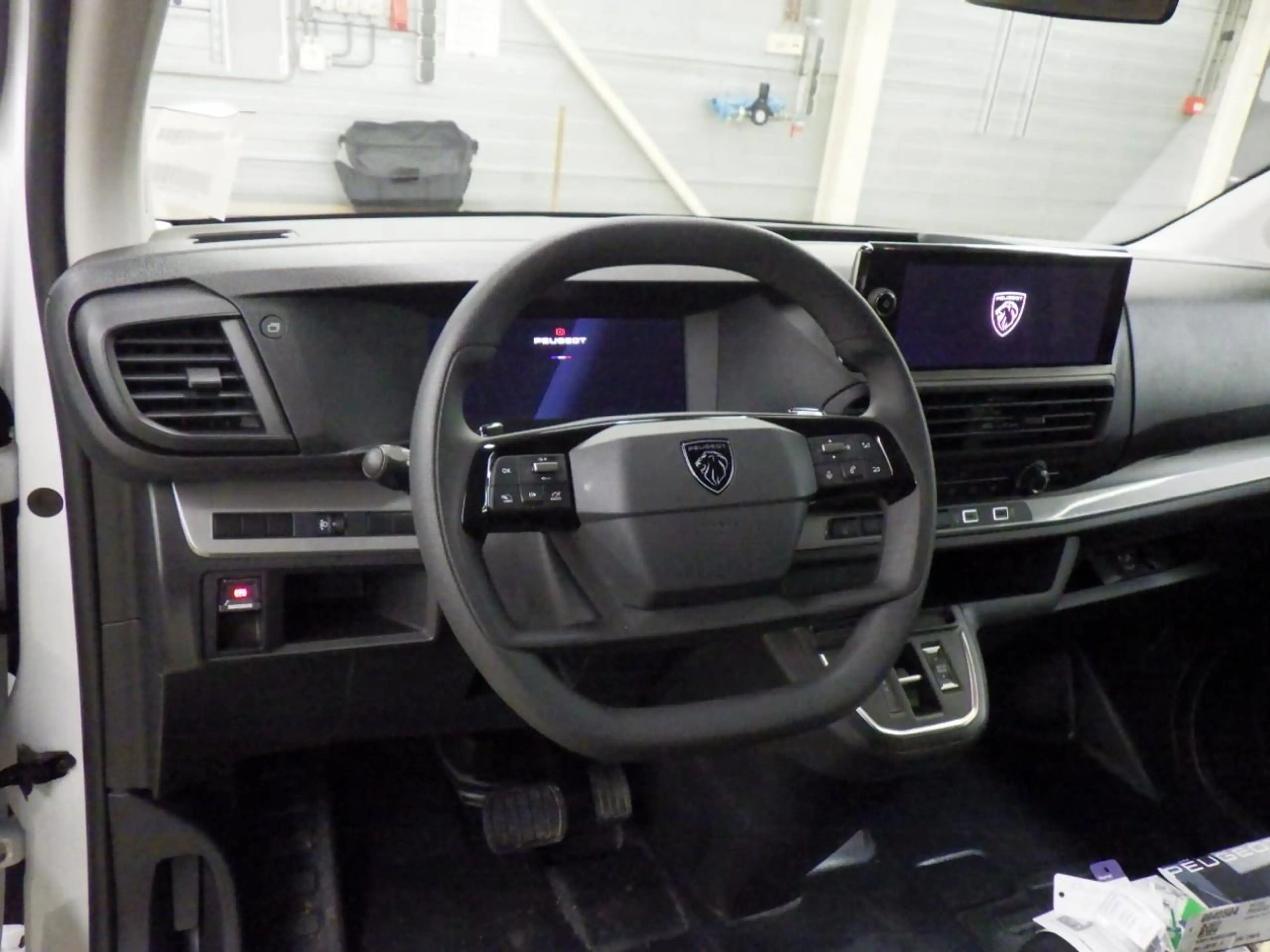 Peugeot e-Expert EV L2 75 kWh | Navi | Airco | Camera | Cruise cont — photo 7