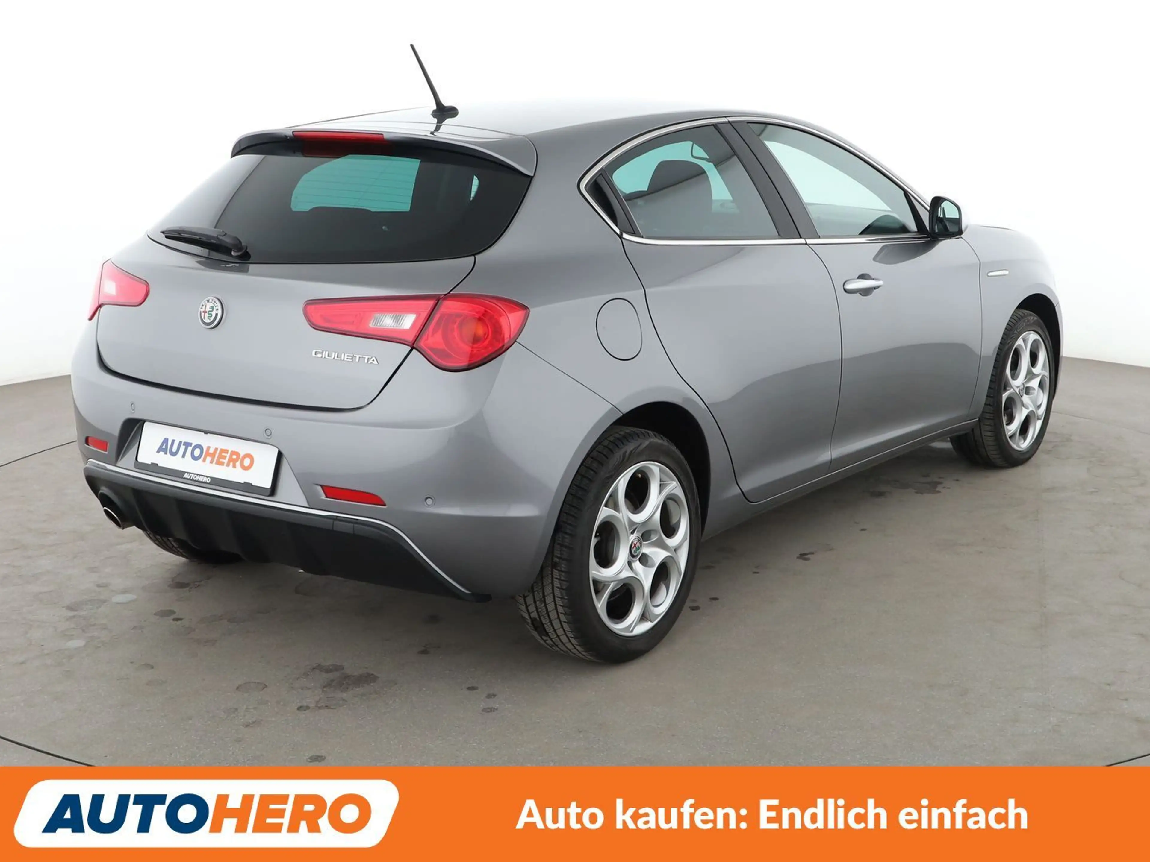 Alfa Romeo Giulietta 1.6 JTD Super Aut.*NAVI*TEMPO*PDC*SHZ* — photo 6