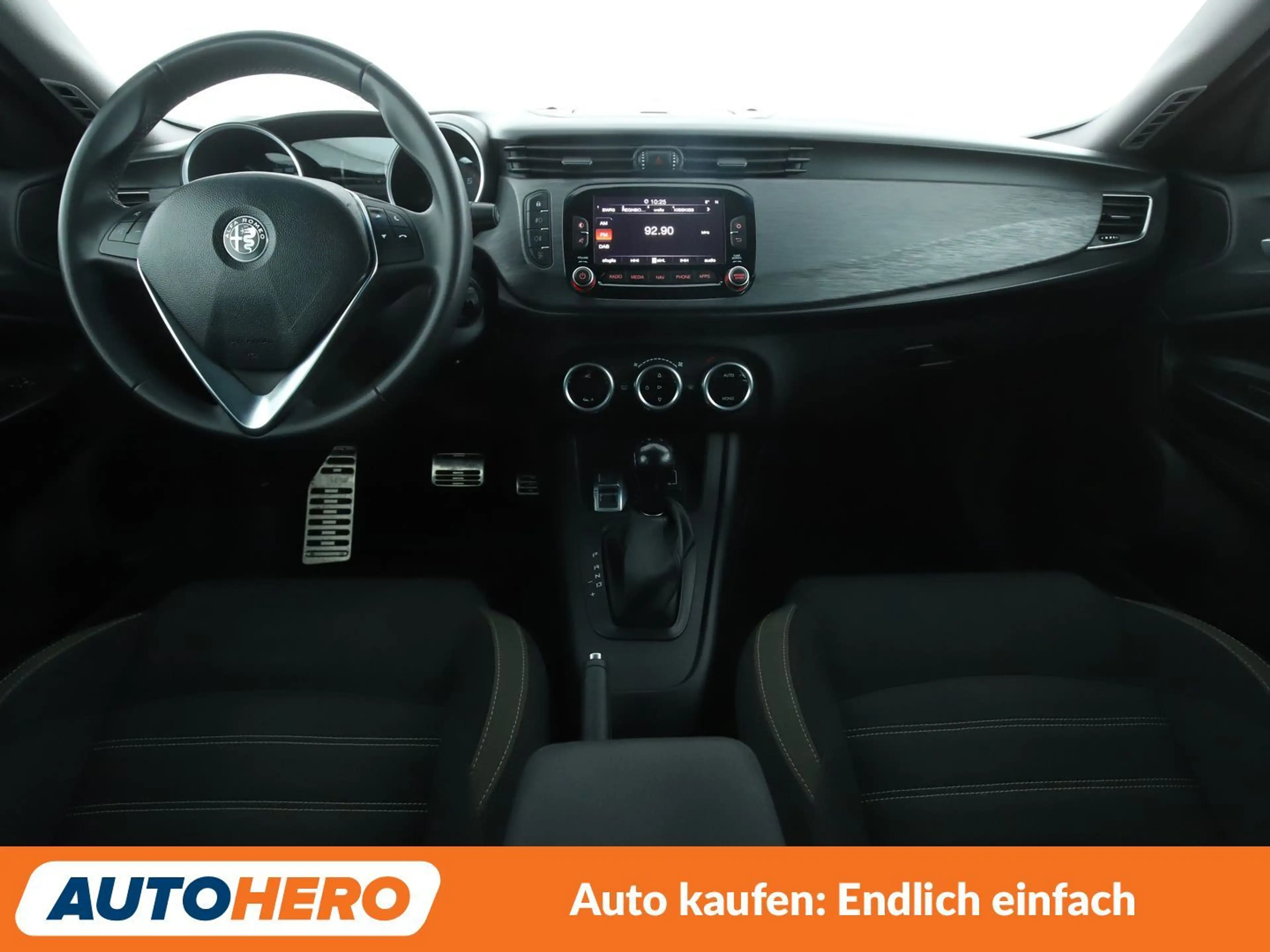 Alfa Romeo Giulietta 1.6 JTD Super Aut.*NAVI*TEMPO*PDC*SHZ* — photo 12