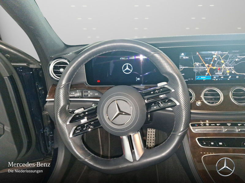 Mercedes-Benz E 400 d T 4M AMG+NIGHT+360+AHK+MULTIBEAM+FAHRASS — photo 14