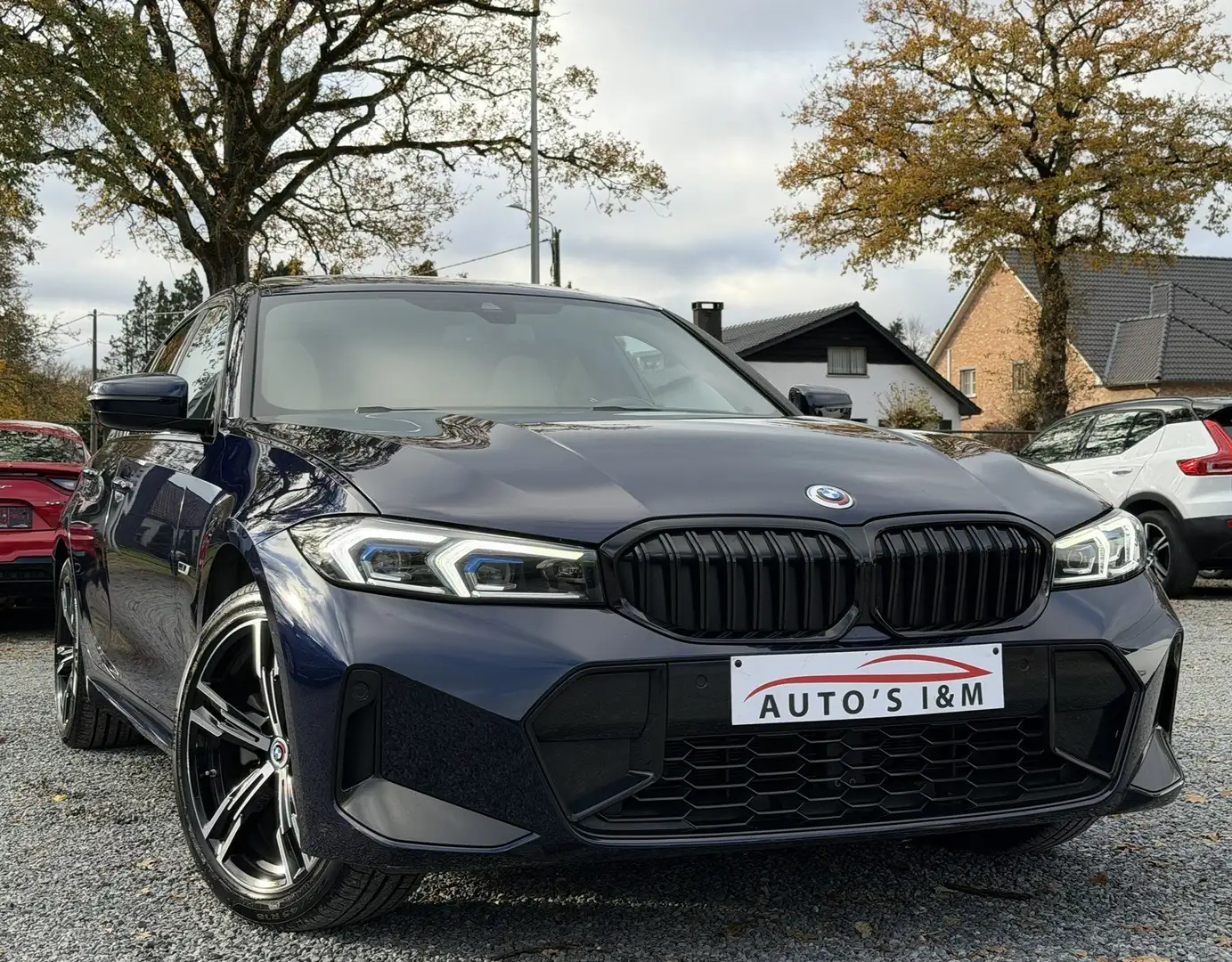 BMW 330 e xDrive M Pack Facelift Laserlight Open-dak Full! Blau - 2