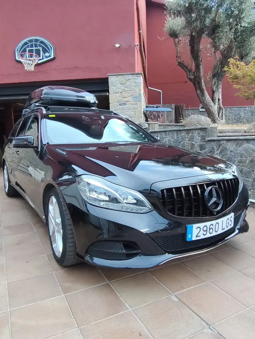 Mercedes-Benz E 300 Estate BT Hybrid Elegance - 2