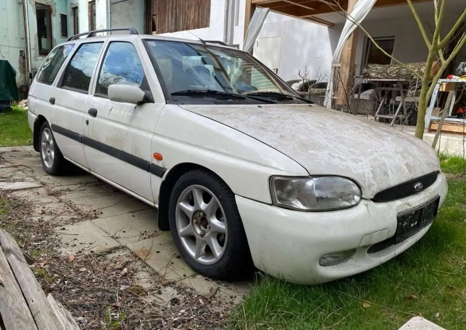 Ford Escort Turnier Classic - 1