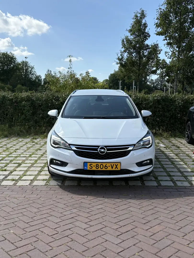 Opel Astra 1.6 CDTI Business Ex Wit - 2