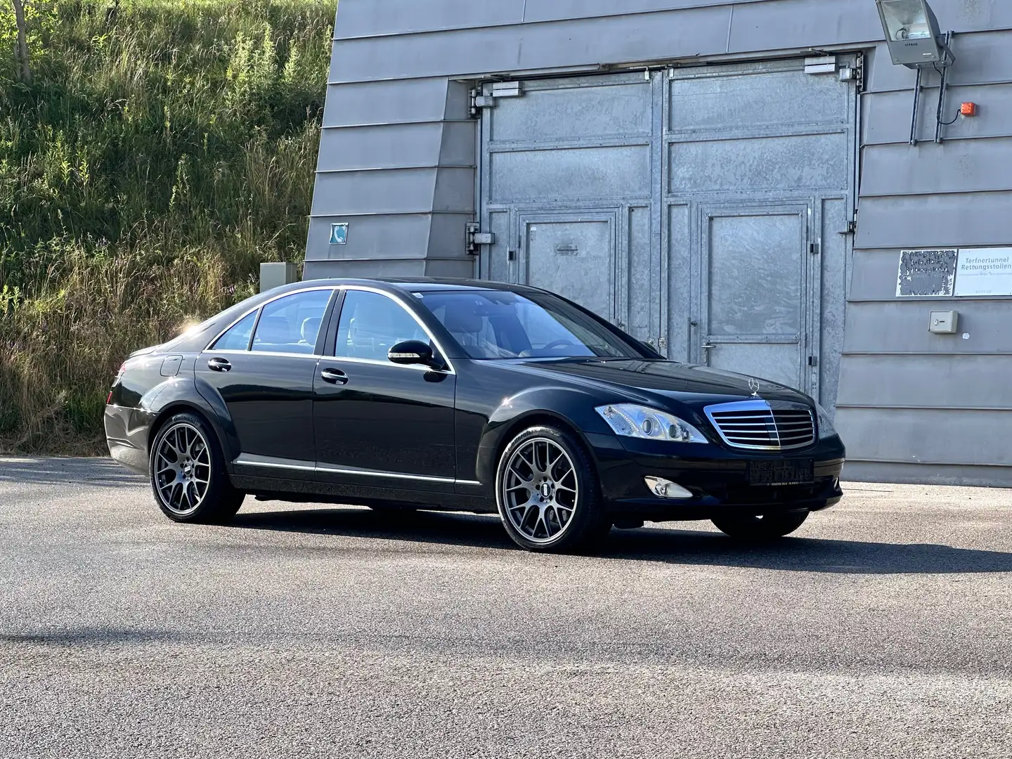 Mercedes-Benz S 500 4MATIC Aut. / Sitzbelüftung / Sitzheizung … Schwarz - 2