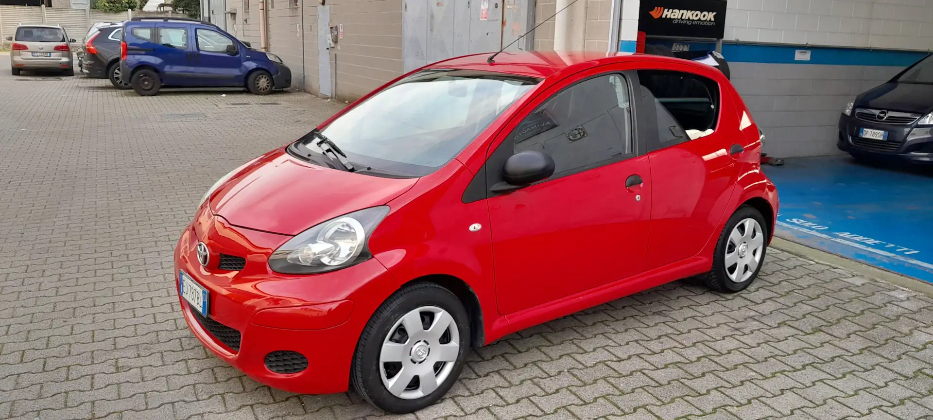 Toyota Aygo 1.0 Connect Red Edition NeopatentatiOK Rosso - 2