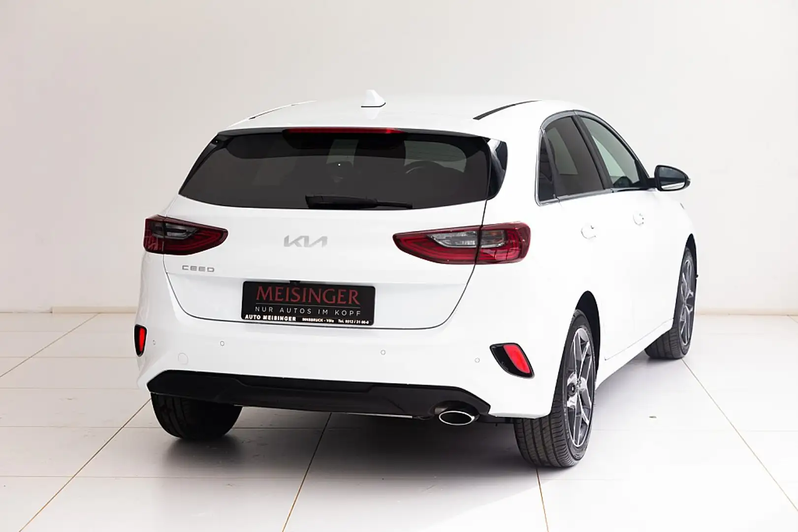 Kia Ceed / cee'd ceed 1,5 TGDI Gold Weiß - 2