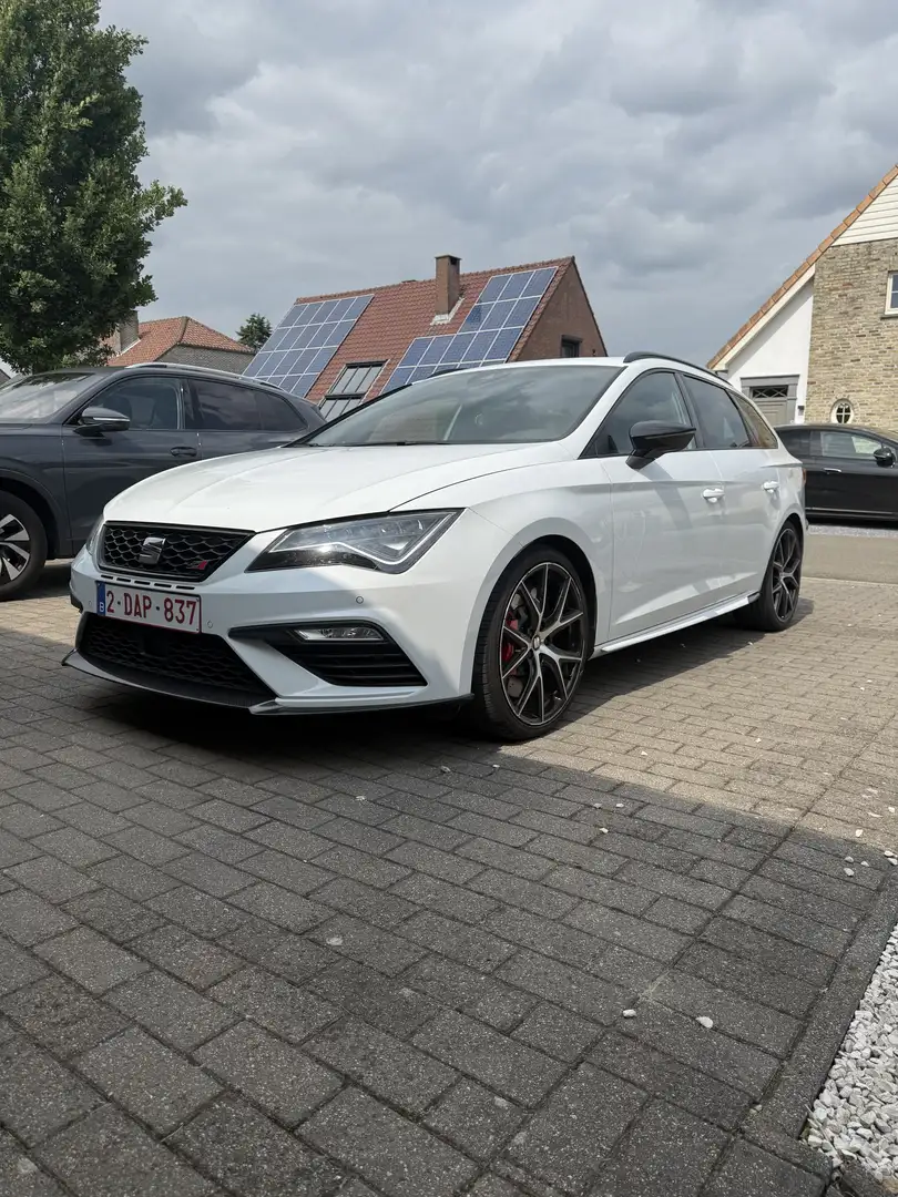 SEAT Leon ST 2.0 TSI Start&Stop 4Drive DSG Cupra 300 Edition - 1