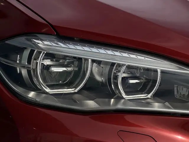 BMW X6 view 13