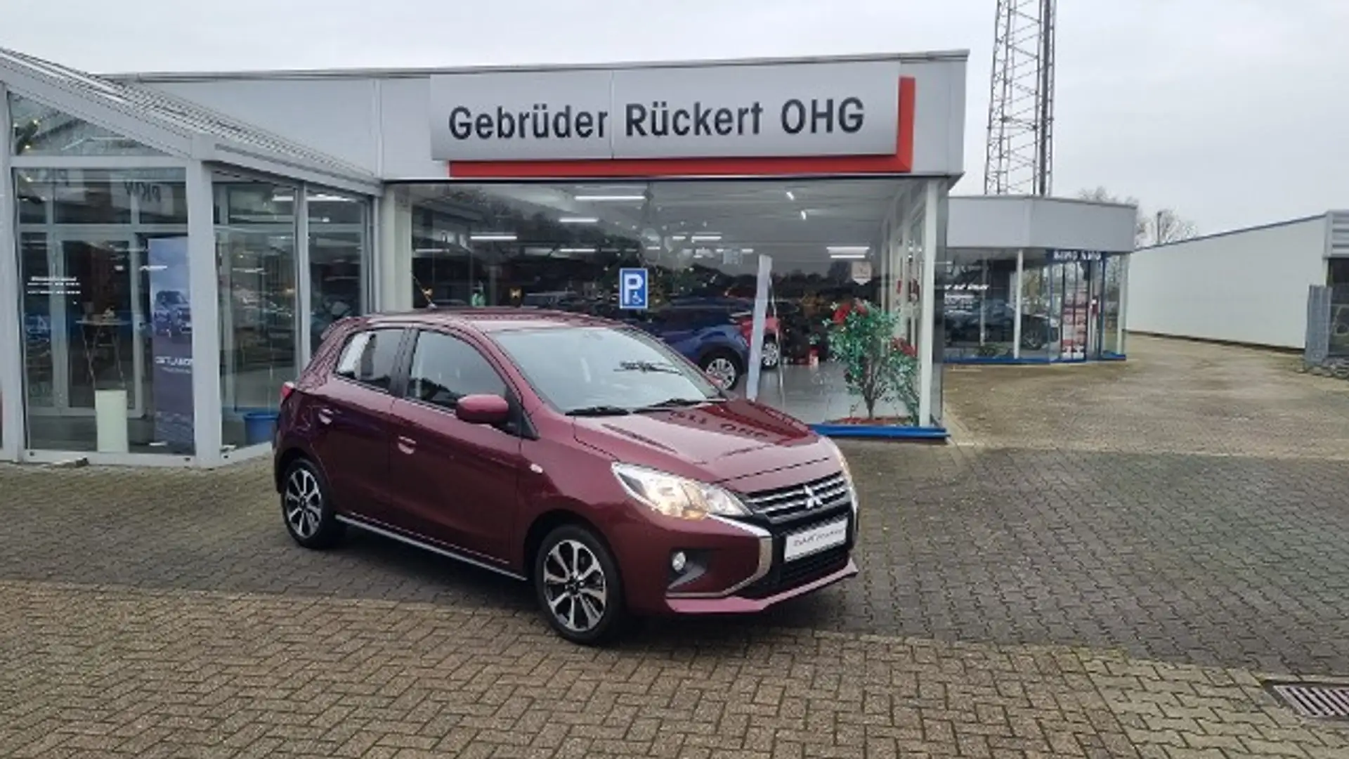 Mitsubishi Space Star Select+ 1.2 MIVEC ClearTec CVT Rot - 1