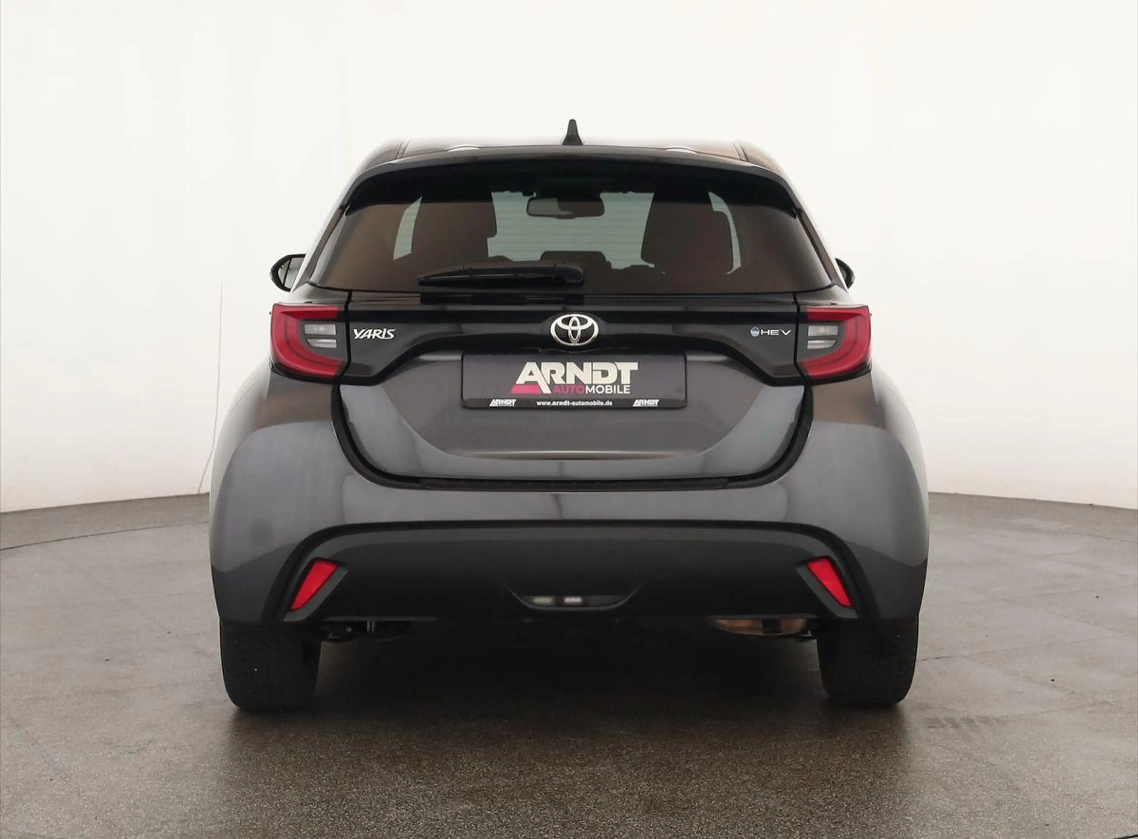 Toyota Yaris Hybrid 116 Teamplayer LED App SHZ Key Kam — photo 6