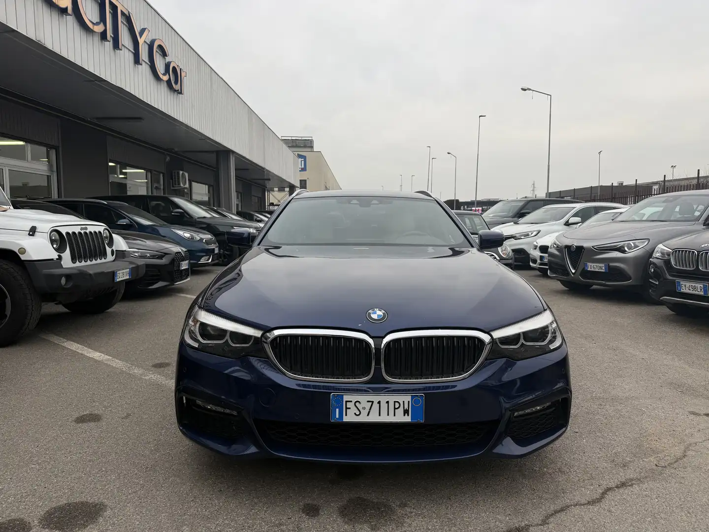 BMW 520 Touring 520d Touring Msport auto Blau - 2