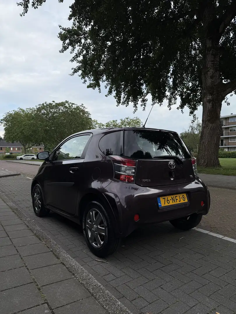 Toyota iQ 1.0 VVTi Aspiration | 2de eigenaar | NL auto Фіолетовий - 2