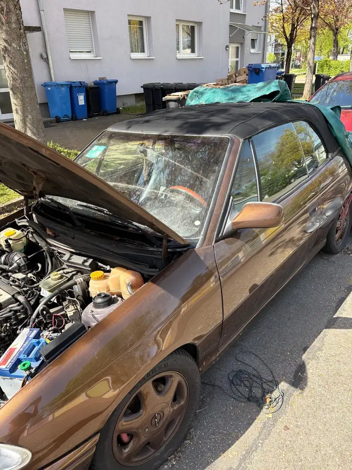Opel Astra Cabrio 1.8i Bertone Edition, foto 1