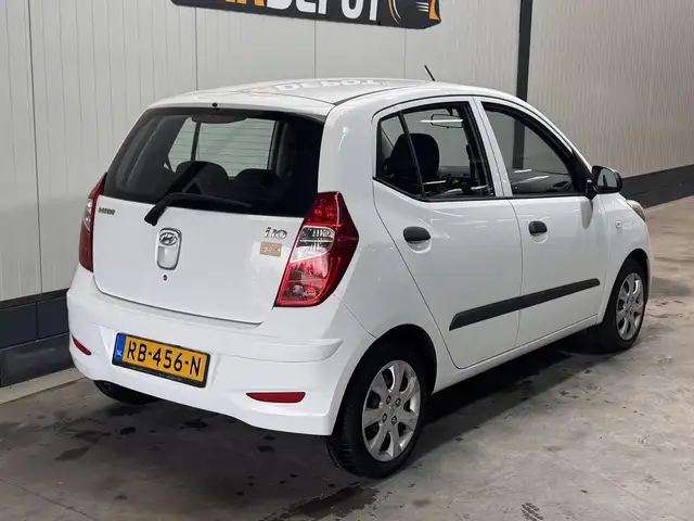 Hyundai i10 view 5