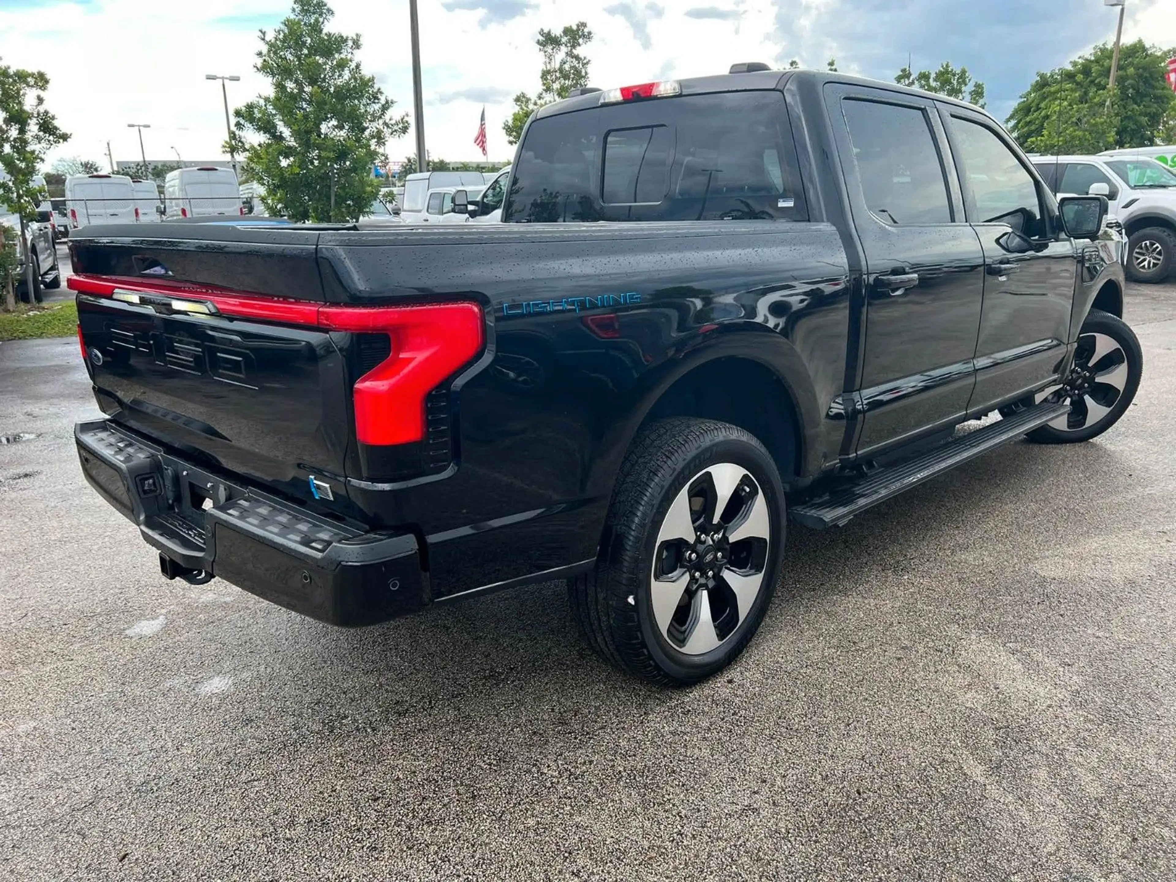 Ford F 150 F150 Lightning Platin gr Batterie im Vorlauf +18 — photo 2