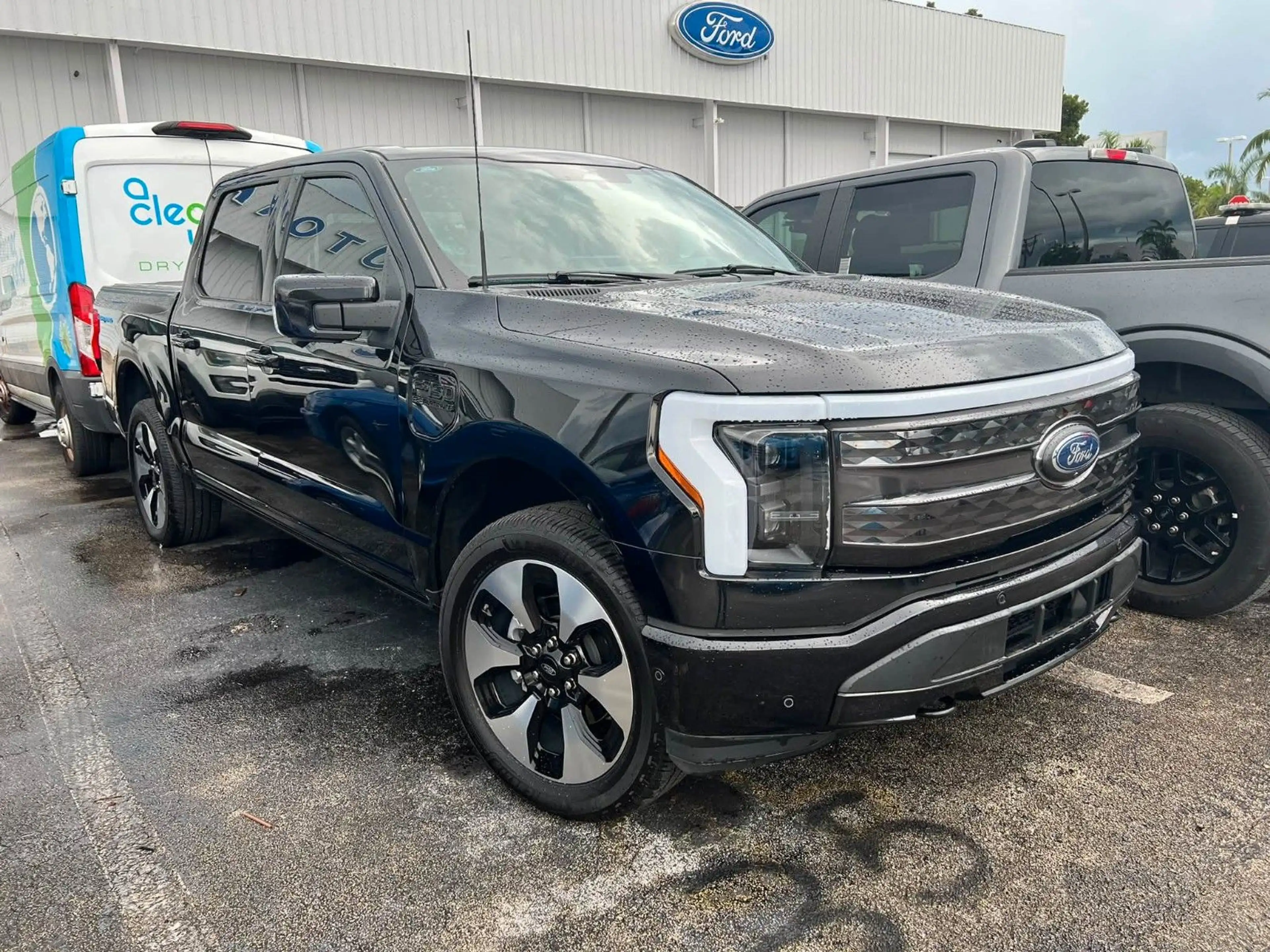 Ford F 150 F150 Lightning Platin gr Batterie im Vorlauf +18 — photo 7
