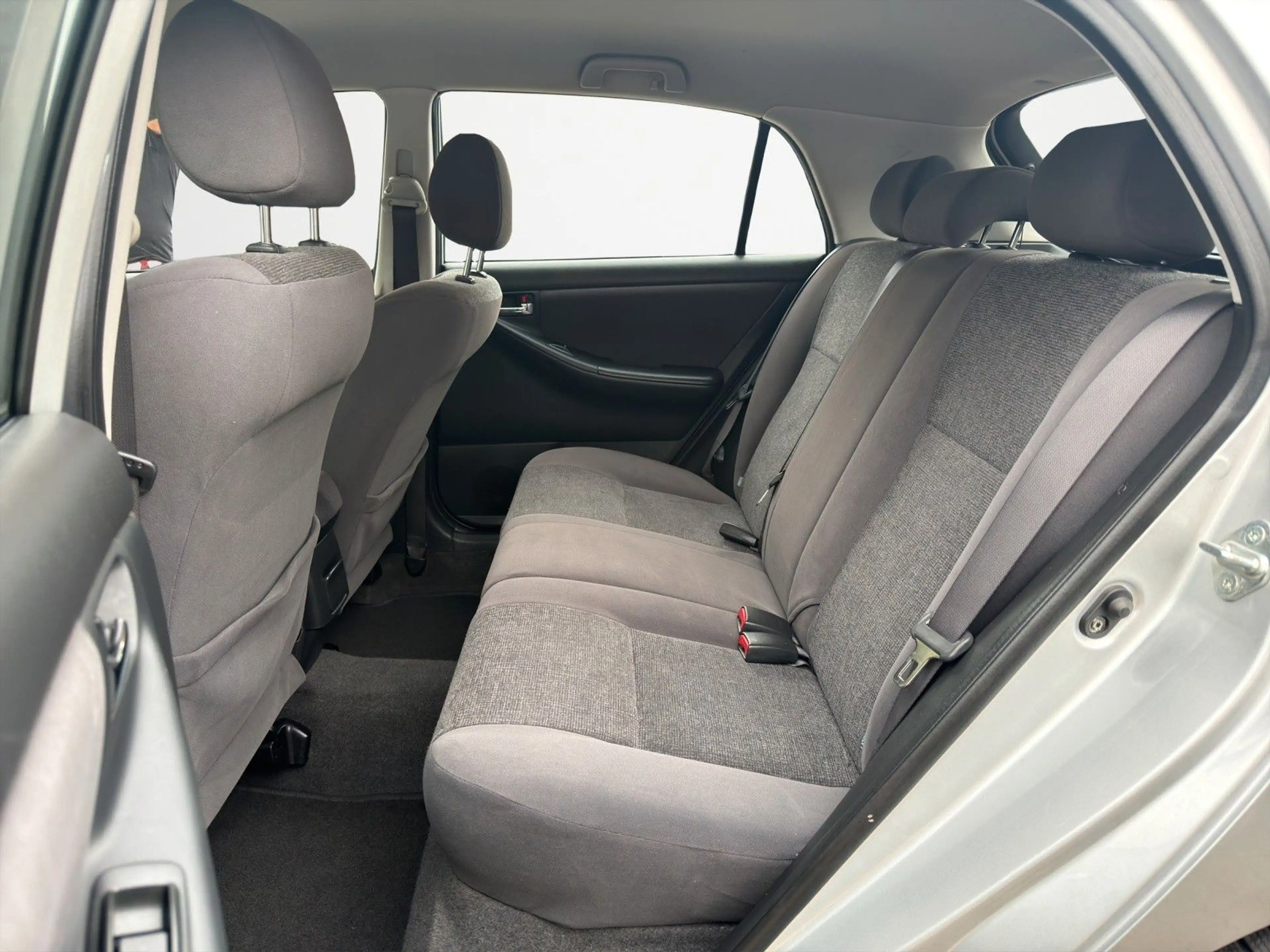 Toyota Corolla 1.6*KLIMAAUTO*TÜV NEU*INSPEKTION NEU* — photo 11