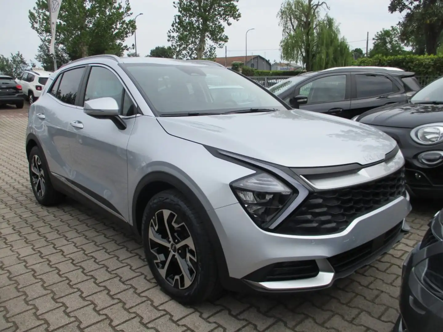 Kia Sportage 1.6 CRDI 136Cv MH DCT Style Argento - 2