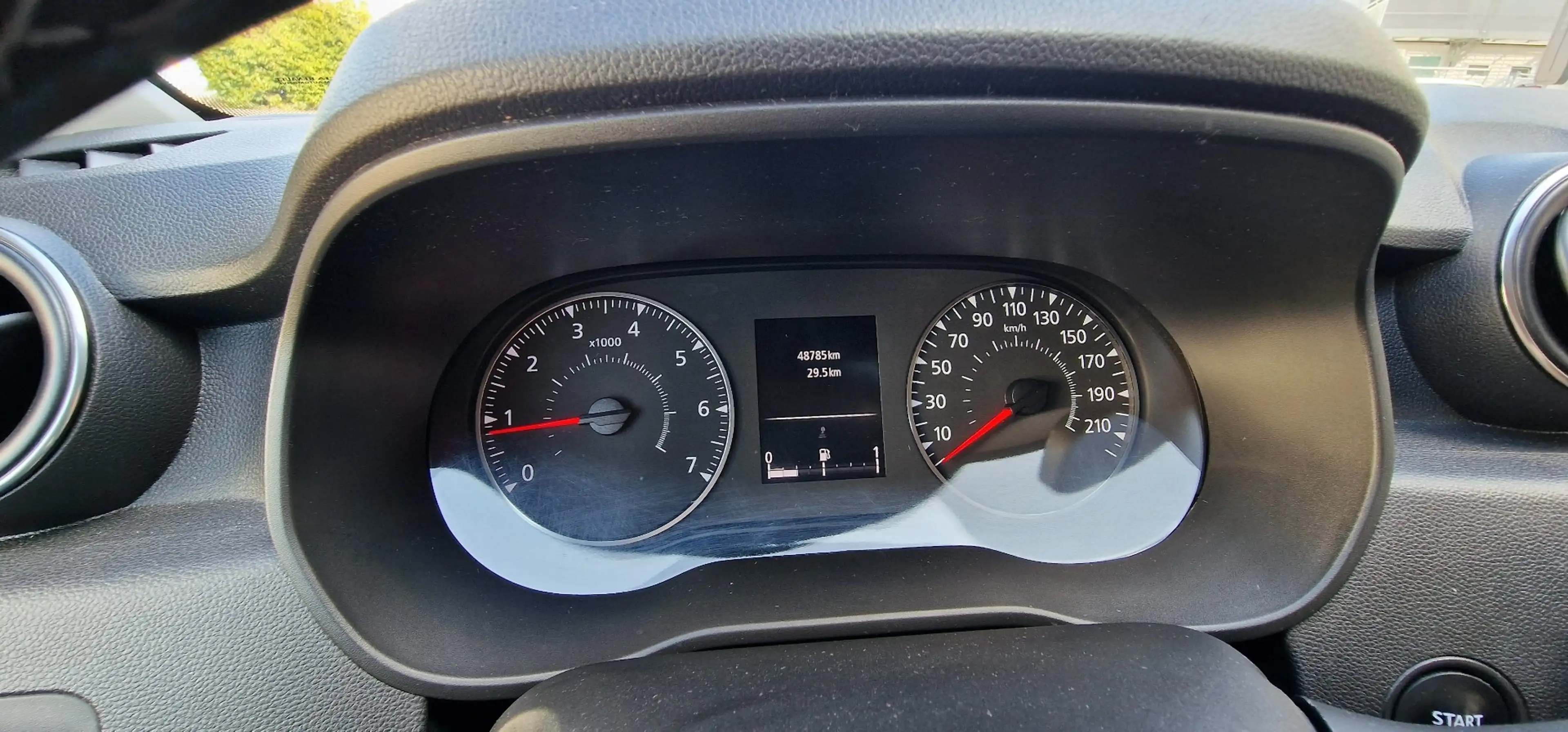 Dacia Duster Prestige — photo 14