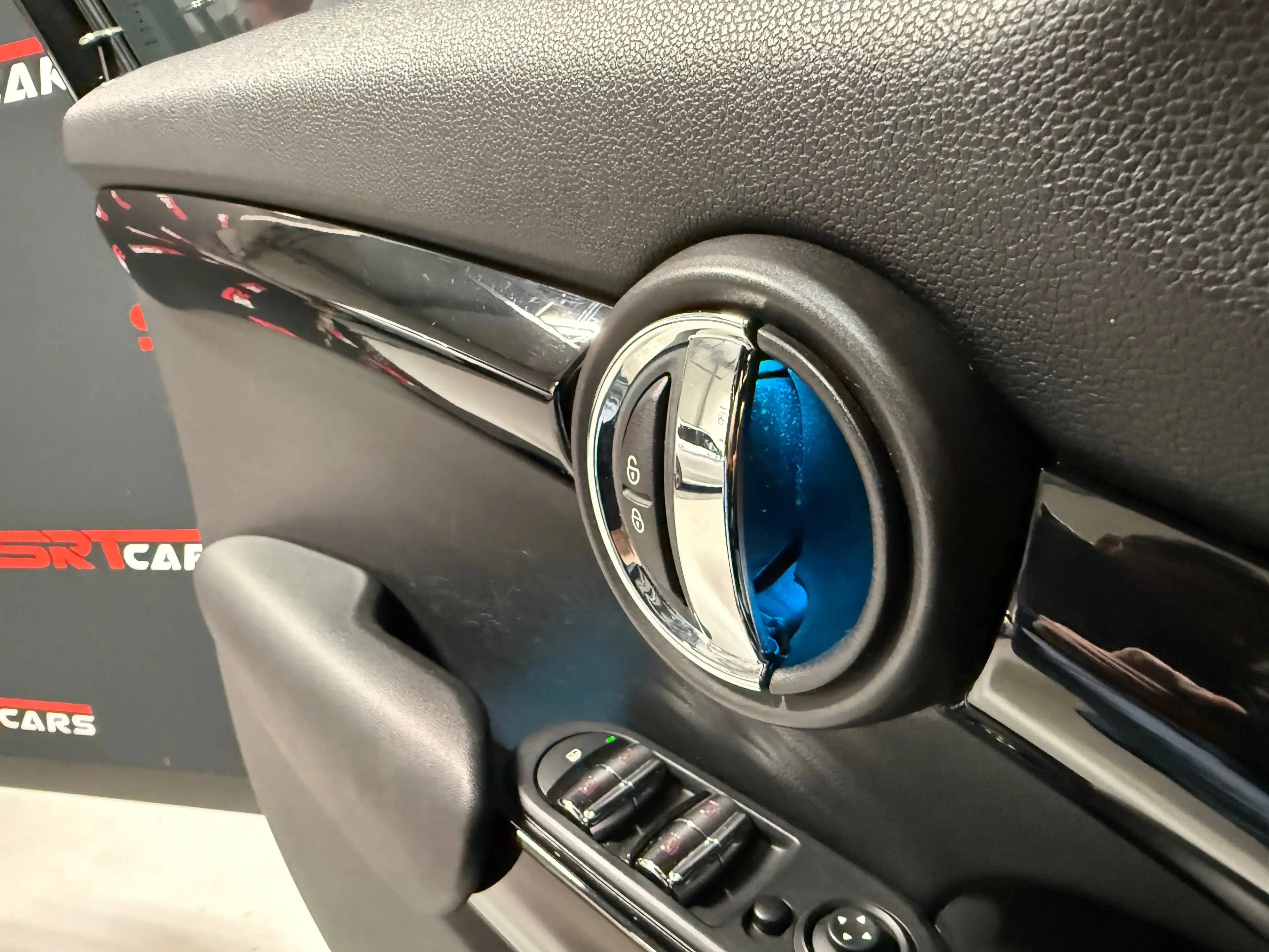 MINI Cooper D Cooper D*Navi*Einparkhilfe*LED*Sportsitze*Ambiente — photo 10
