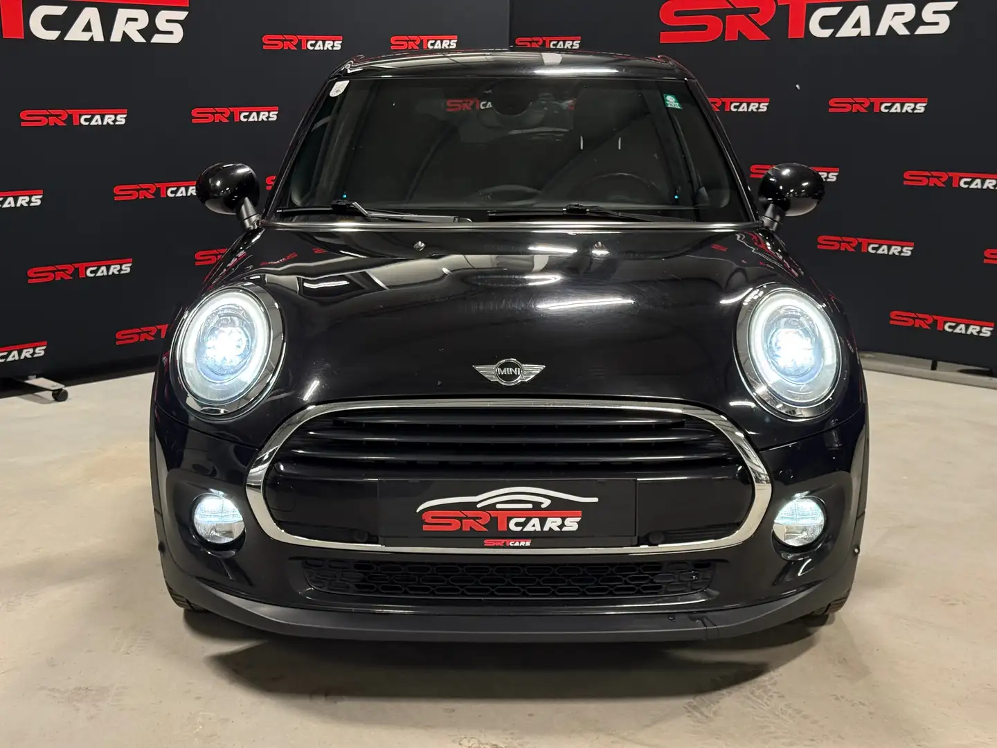 MINI Cooper D Cooper D*Navi*Einparkhilfe*LED*Sportsitze*Ambiente Schwarz - 2