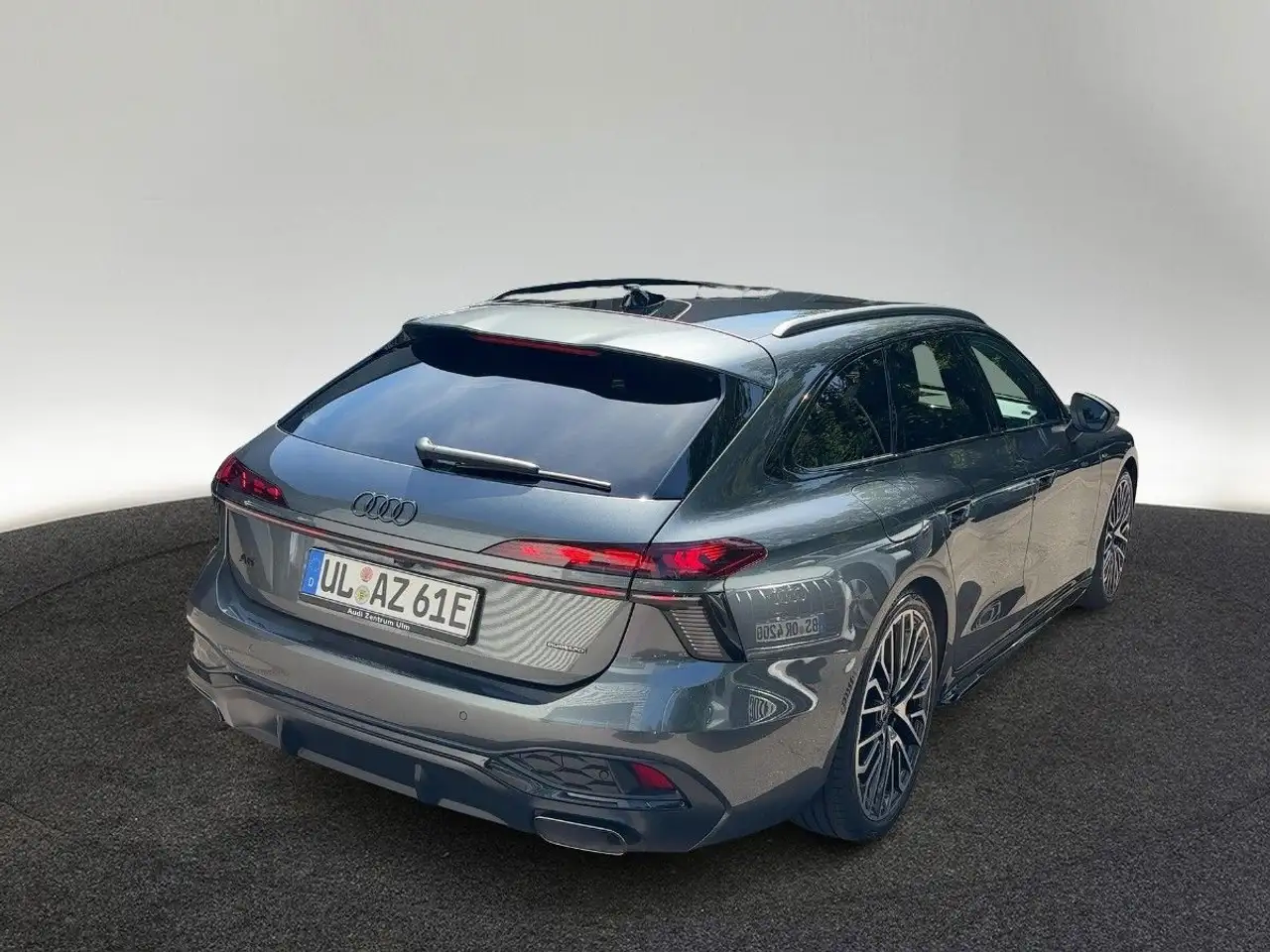 Audi A6 e-hybrid quattro AHK B&O HuD LUFT PANO 4
