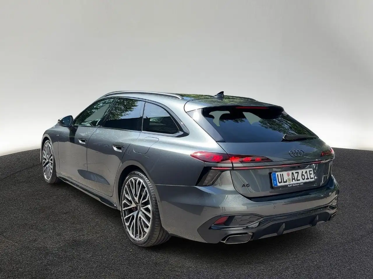Audi A6 e-hybrid quattro AHK B&O HuD LUFT PANO 3