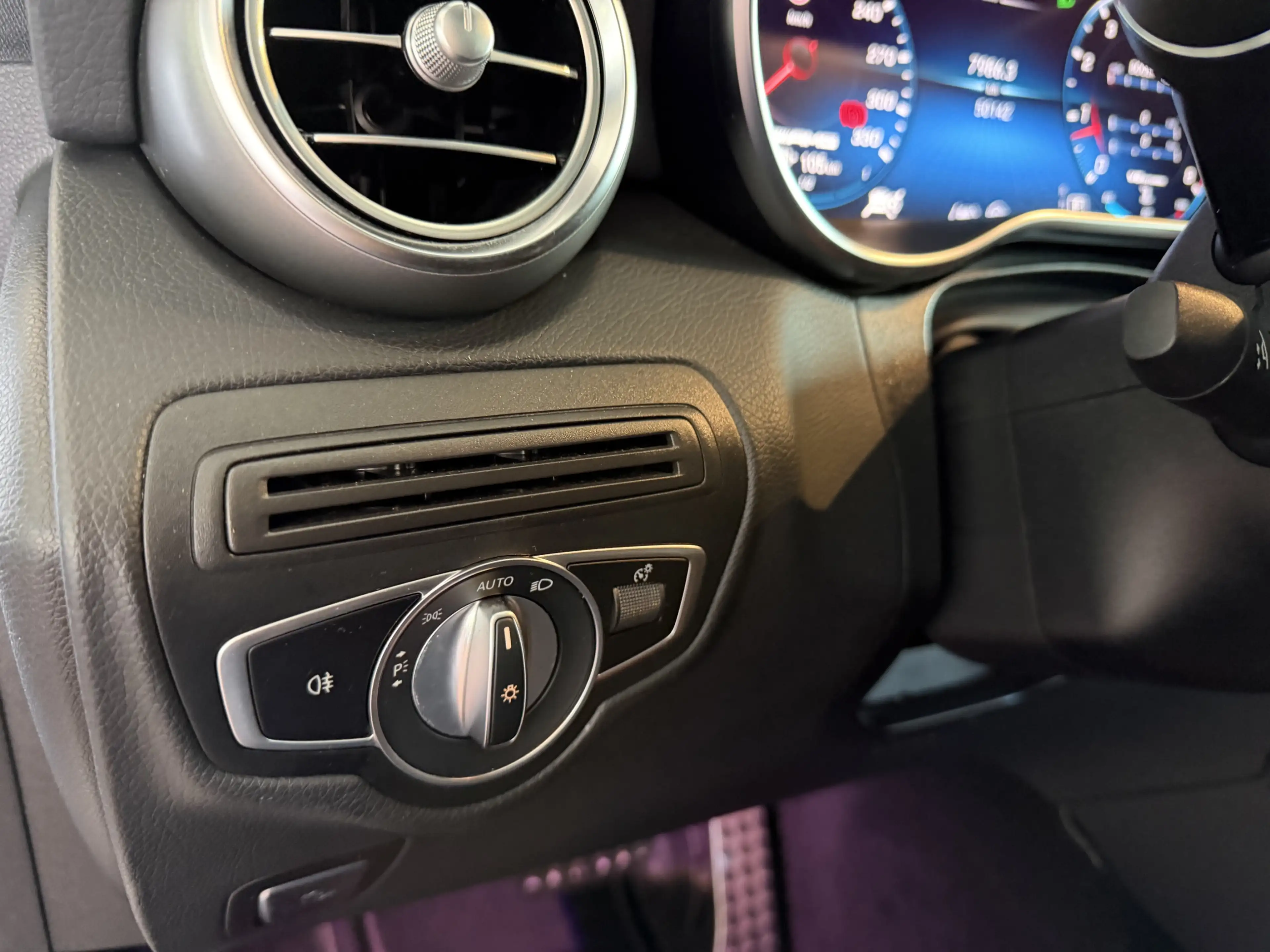 Mercedes-Benz GLC 63 AMG HEADUP+AHK+PANORAMA+MB-GARANTIE+360°K — photo 9