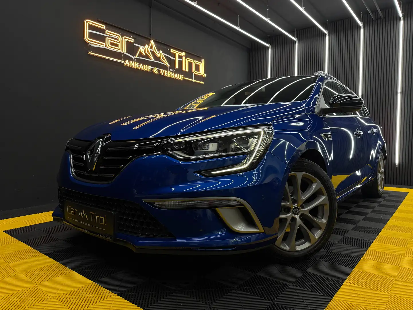 Renault Megane Life GT-Line | SPORTSITZE | AMBIENTE | WENIG KM | RÜCKFAHRKAMERA | SPURHALTEASSISTENT | VOLL LED | TOTWINKELASSISTENT Blau - 1