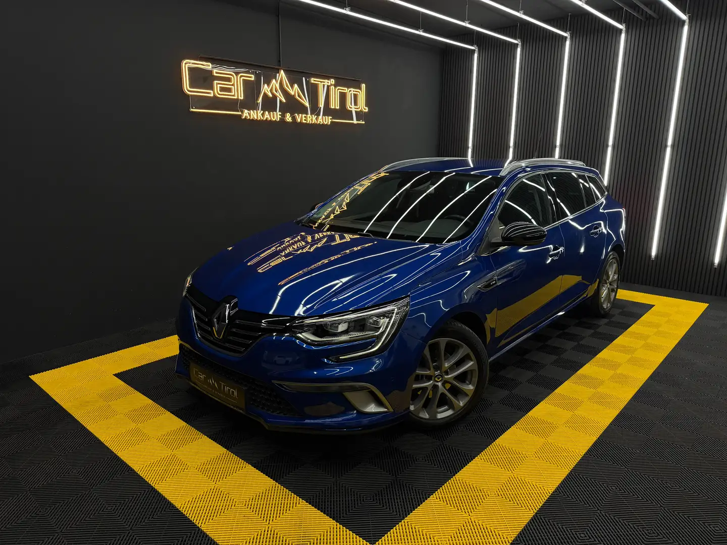Renault Megane Life GT-Line | SPORTSITZE | AMBIENTE | WENIG KM | RÜCKFAHRKAMERA | SPURHALTEASSISTENT | VOLL LED | TOTWINKELASSISTENT Blau - 2