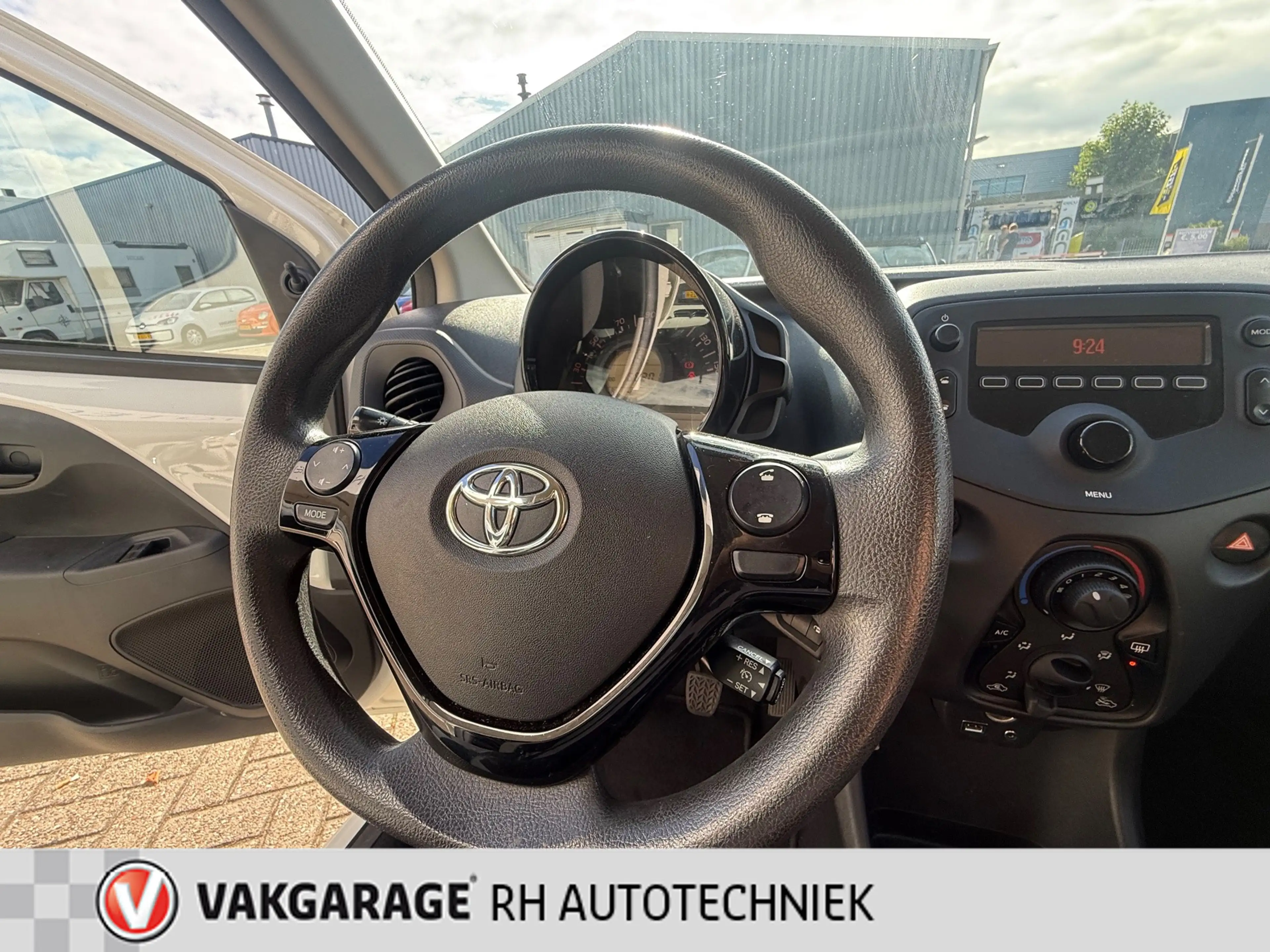 Toyota Aygo 1.0 VVT-i x-fun Org Nl, NAP — photo 9
