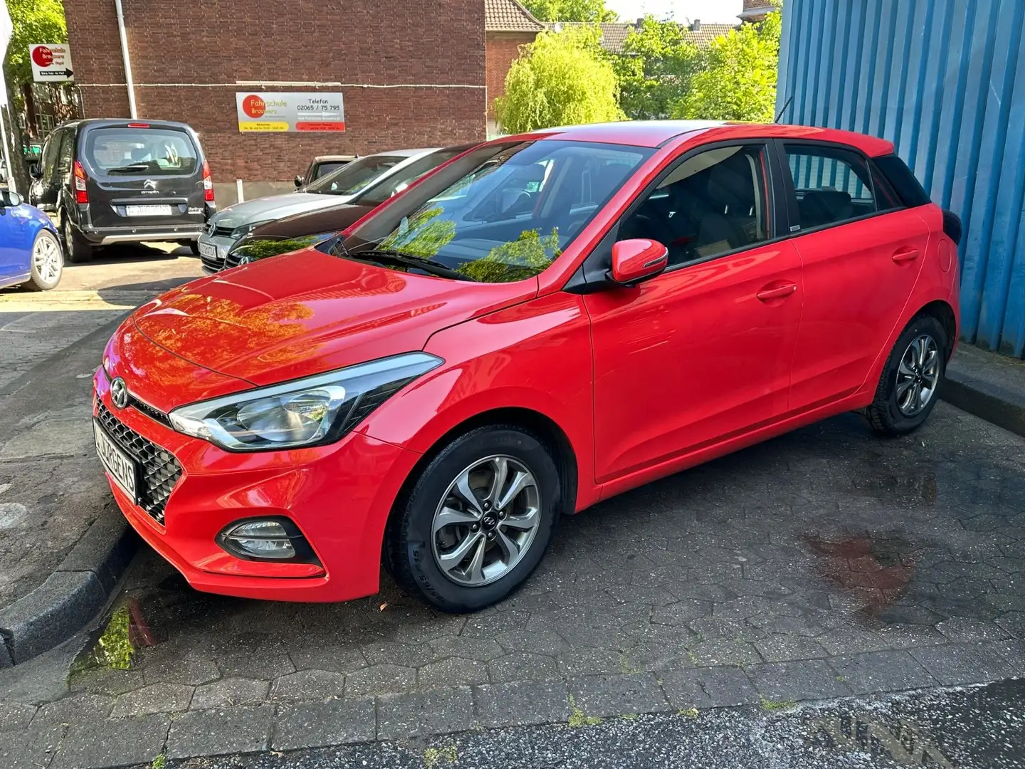 Hyundai i20 Trend Rot - 1