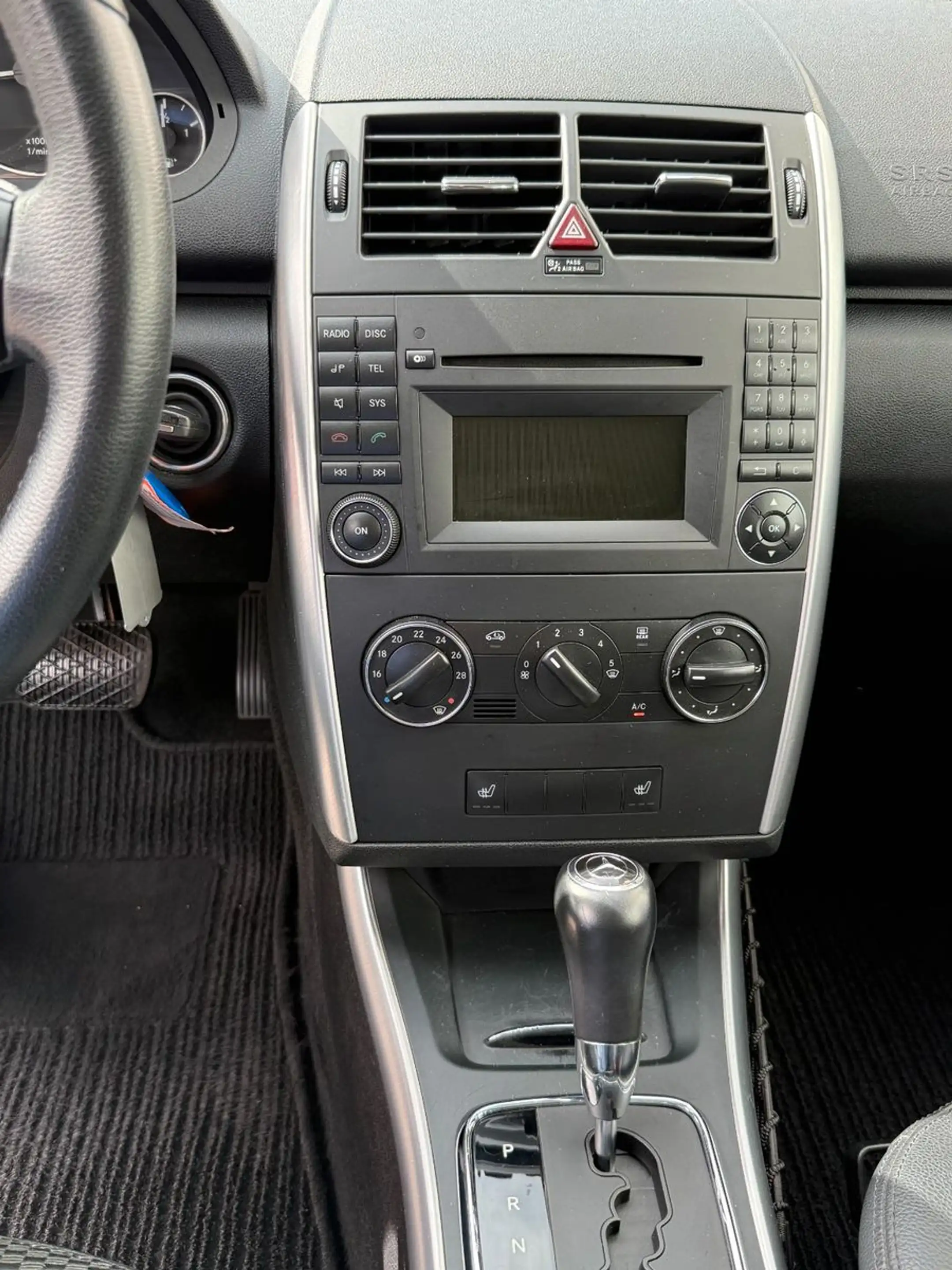 Mercedes-Benz A 180 A A 180 CDI 5-türig TOP-Zustand — photo 6