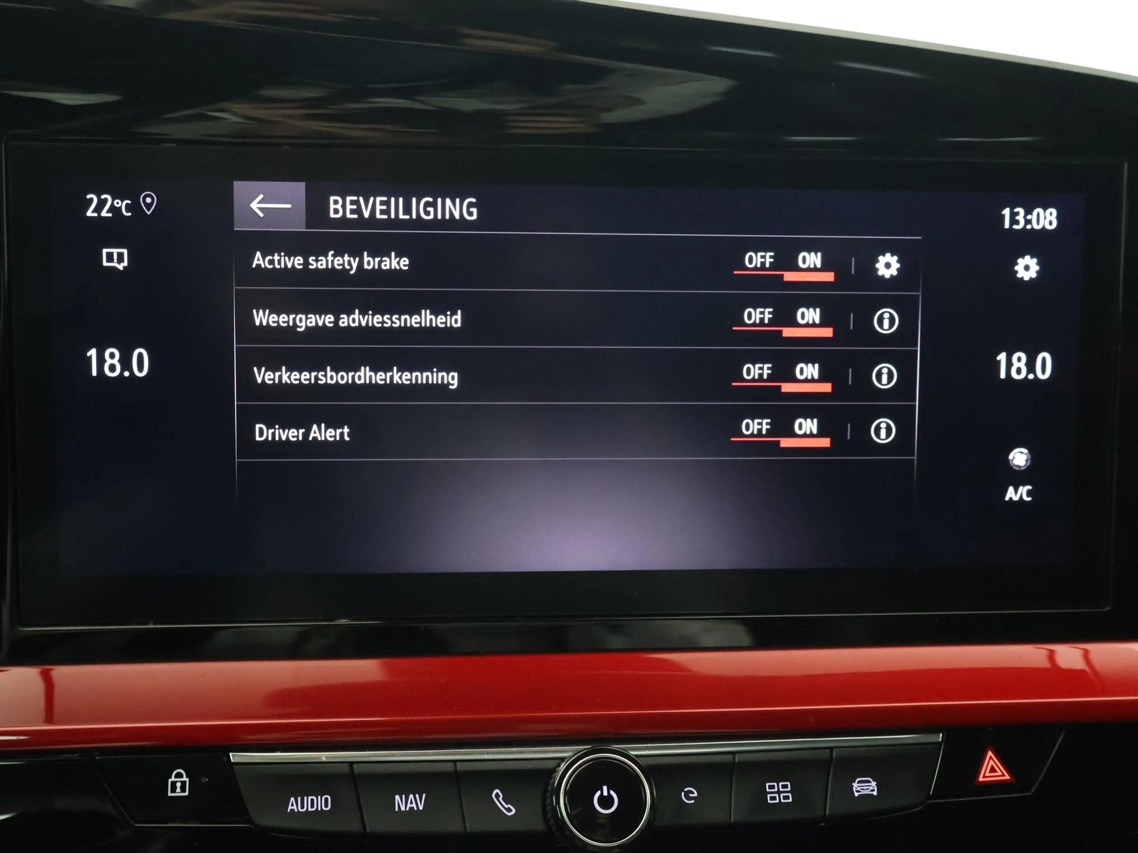 Opel Mokka-E GS LINE 50 KWH 3-FASE + SPORTSTOELEN | CAMERA | ST — photo 47