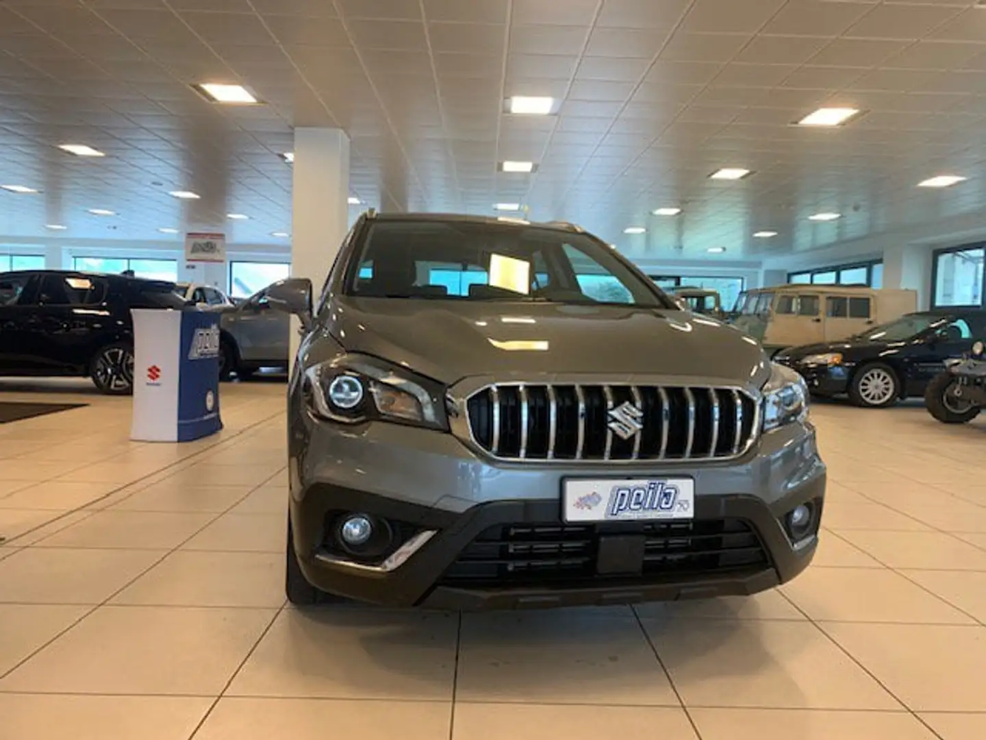 Suzuki S-Cross S-Cross 1.0 Boosterjet Cool Gris - 2