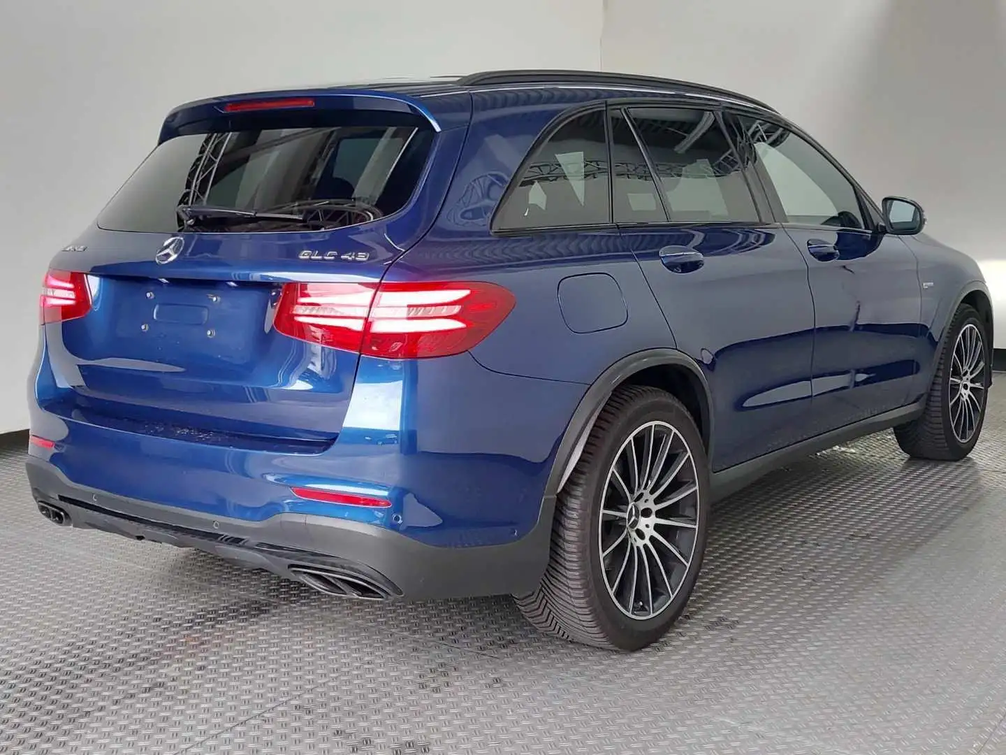 Mercedes-Benz GLC 43 AMG 4M. BURM. HuD 360° DESIGNO DISTR. AHK - 2