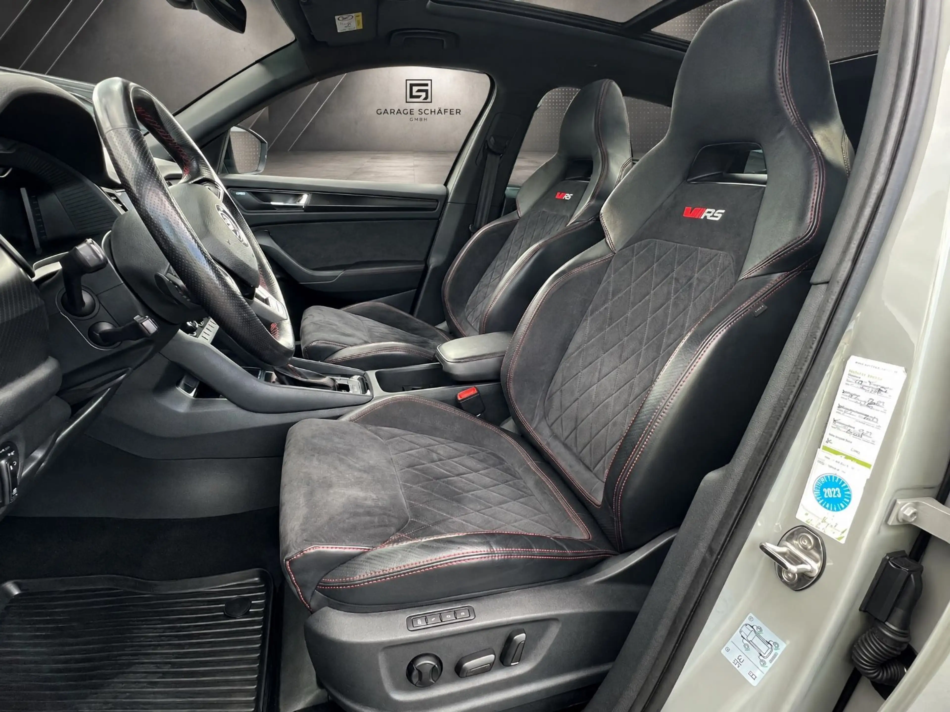 Skoda Kodiaq RS 4x4 Pano Standheizung Memory Canton — photo 10