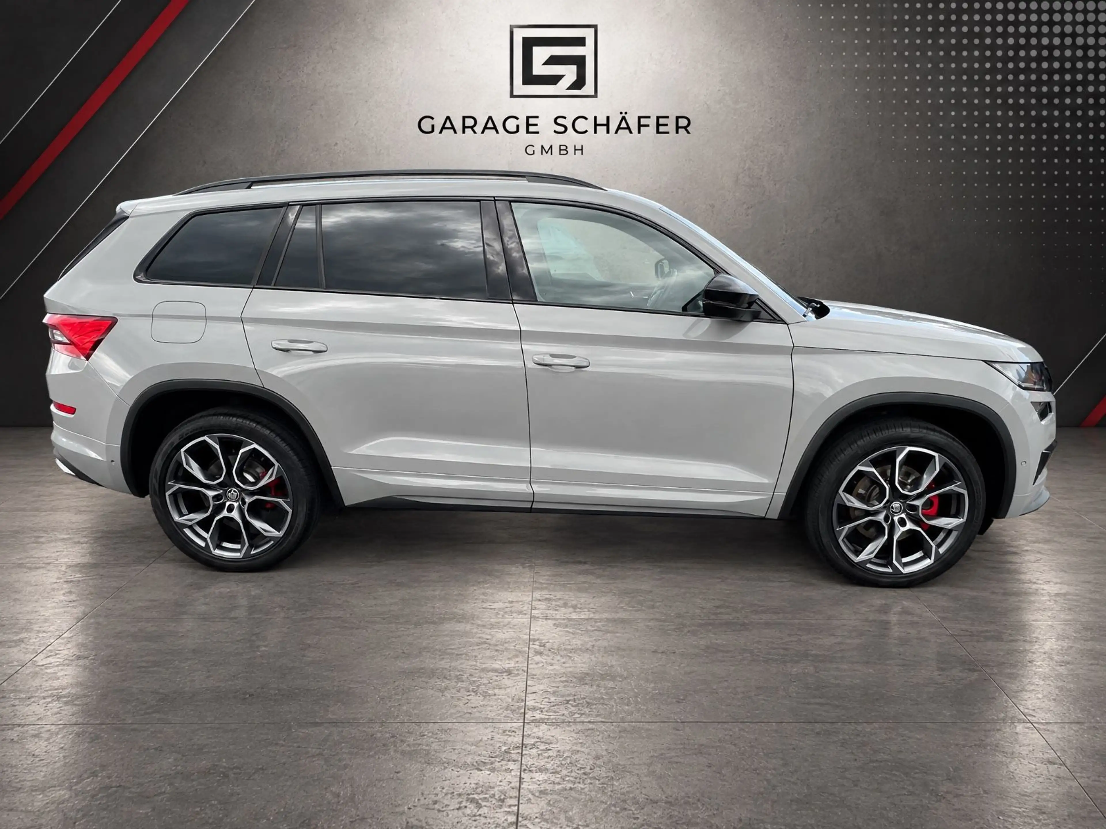 Skoda Kodiaq RS 4x4 Pano Standheizung Memory Canton — photo 9