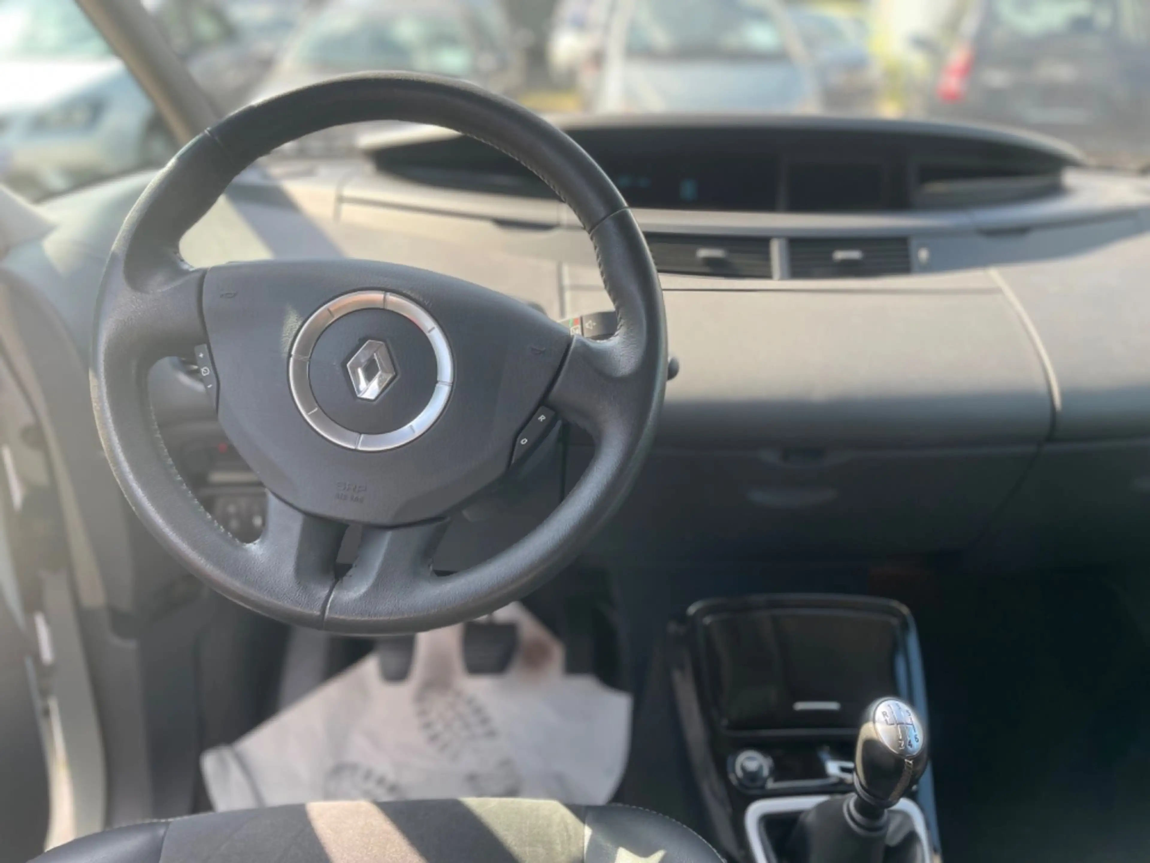 Renault Espace IV 2,0 Grand Espace Edition 25th 7-SITZER — photo 6