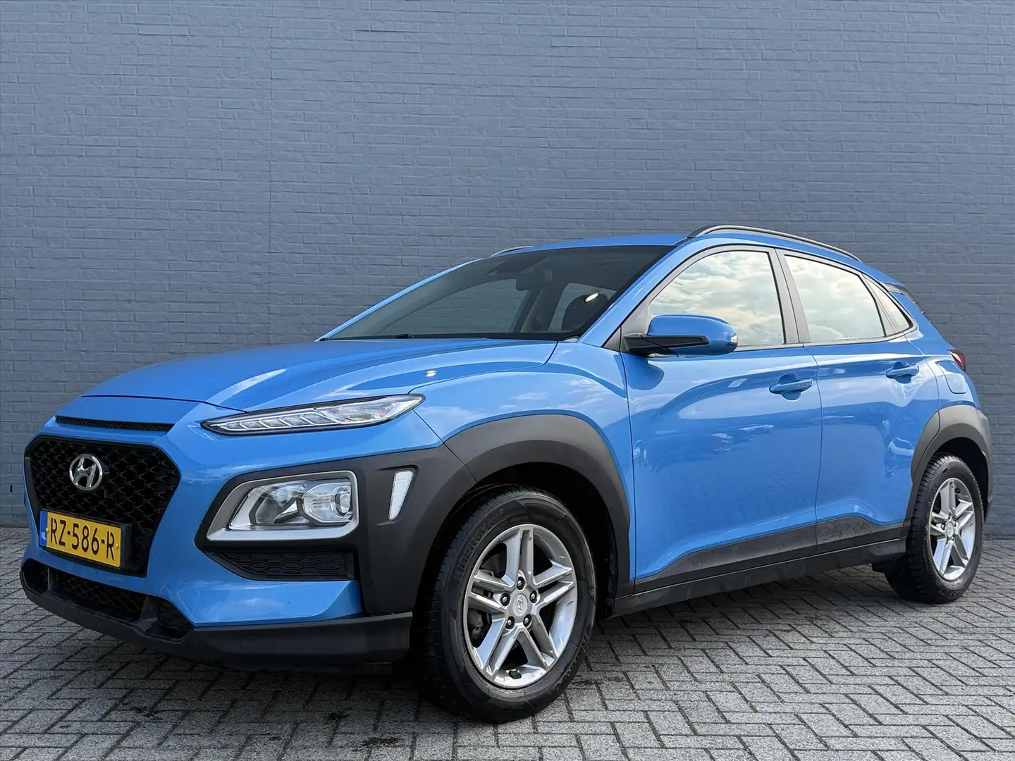 Hyundai KONA 1.0 T-GDI 120pk 2WD Comfort | Cruise Control | Cli Bleu - 2