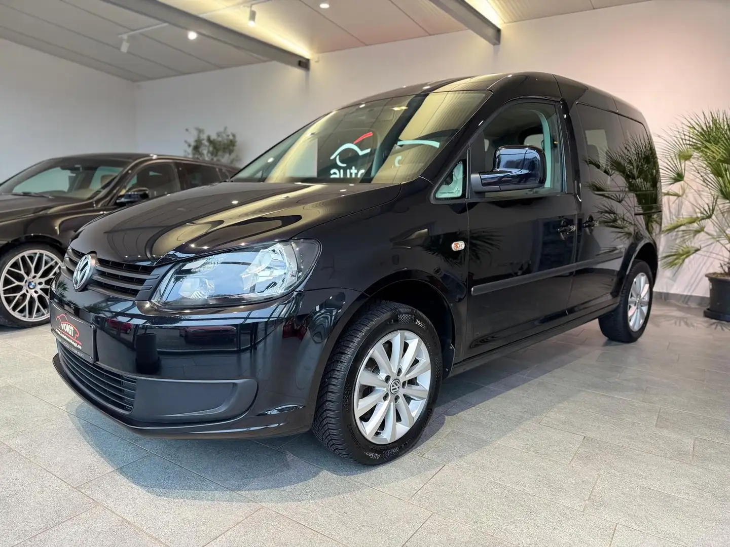 Volkswagen Caddy 2.0 TDI DSG Team Navi AHK Flügel Schwarz - 2