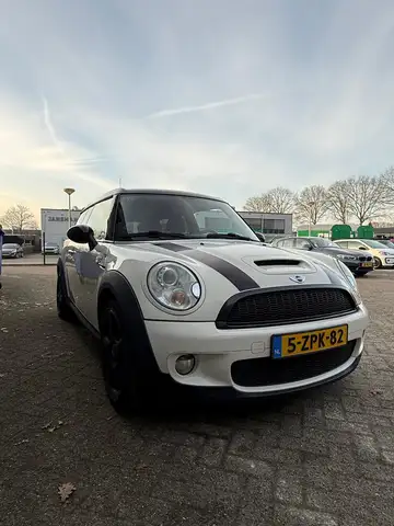 MINI Cooper S Clubman
