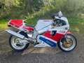 Yamaha FZR 750 R Rood - thumbnail 3