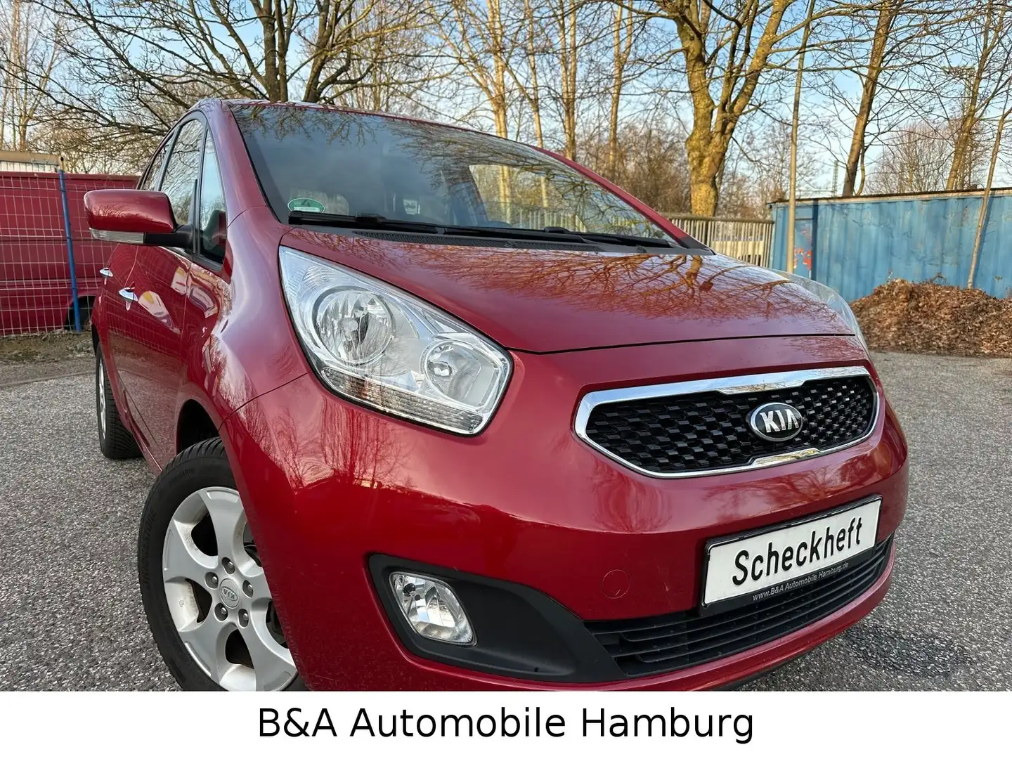 Kia Venga FIFA World Cup Edition 2 Hand+Scheckheft Rot - 2